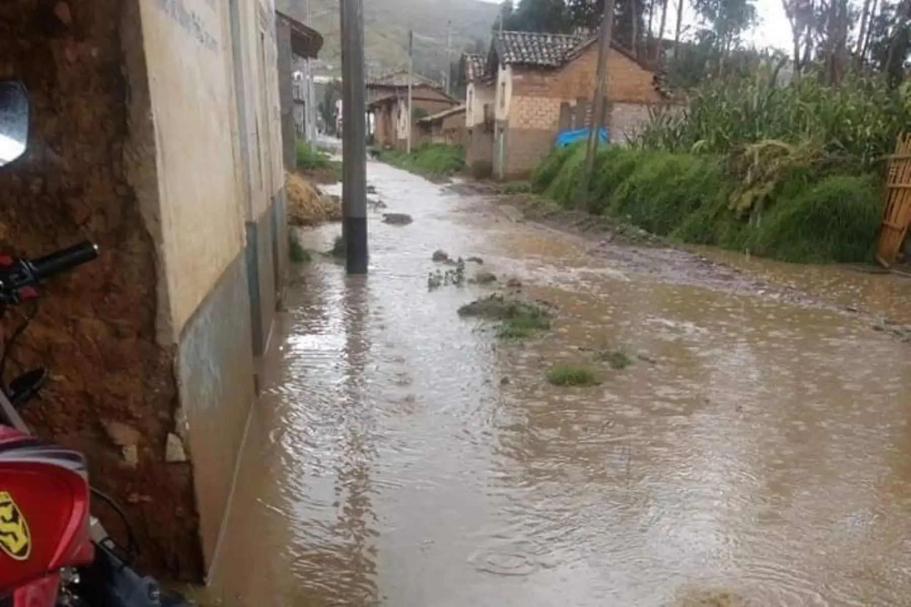 En la Sierra norte se esperan acumulados máximos de lluvia cercanos a los 15 milímetros por día; mientras en la Sierra central valores de hasta 20 milímetros por díaCortesía