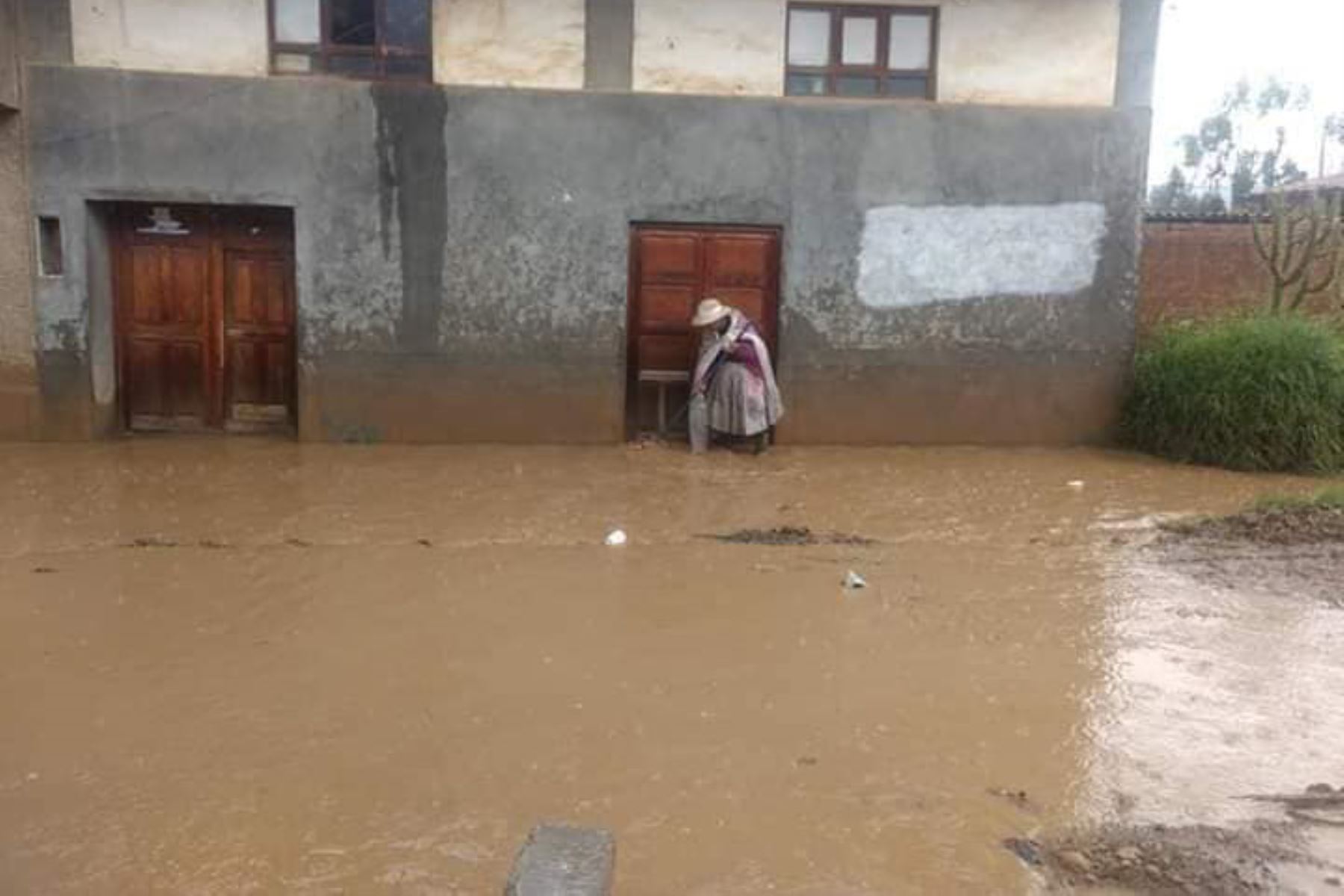 Lluvias intensas inundan viviendas en distrito de Acolla. provincia de Jauja, región Junín. Foto: Wider Tomas Abad/Facebook