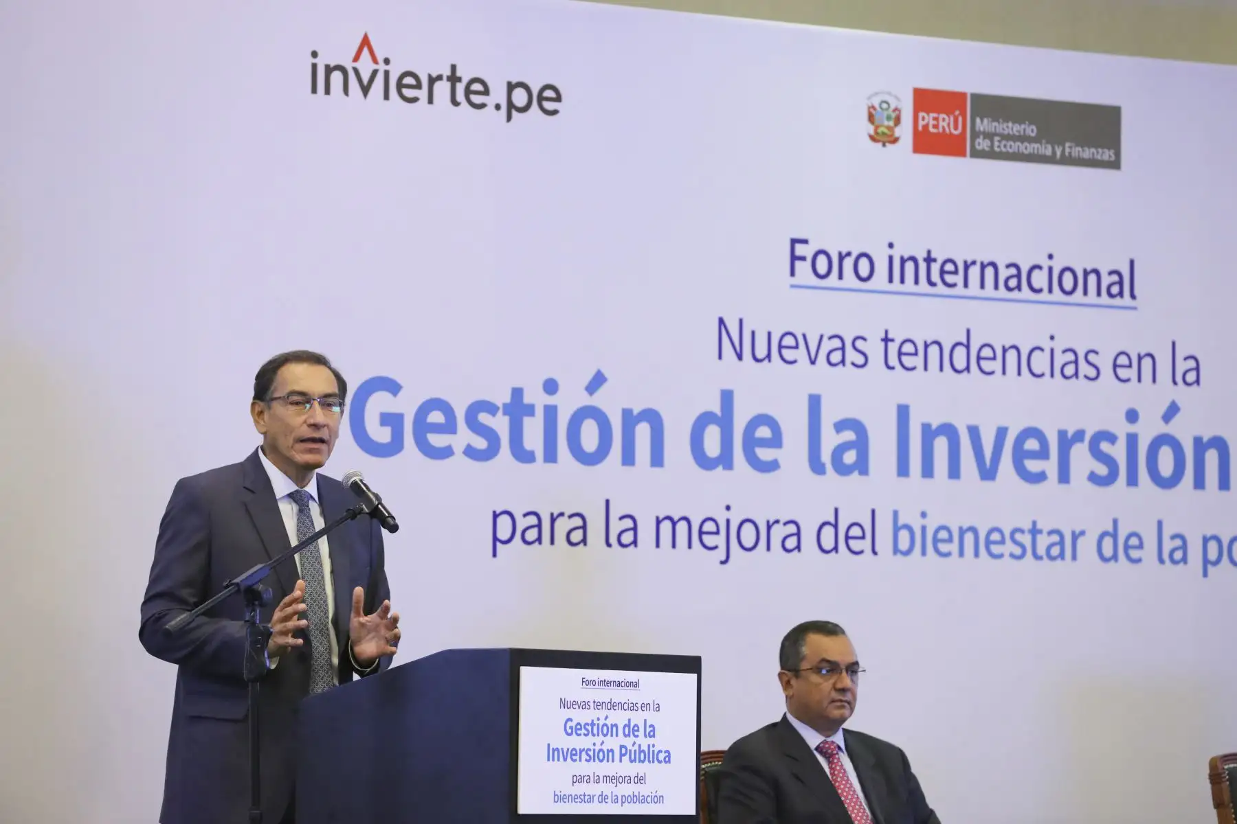 Mandatario inaugura  Seminario Internacional "Nuevas tendencias en la gestión de la inversión pública para la mejora del bienestar de la población". Foto: ANDINA/ Prensa Presidencia/ Andres Valle