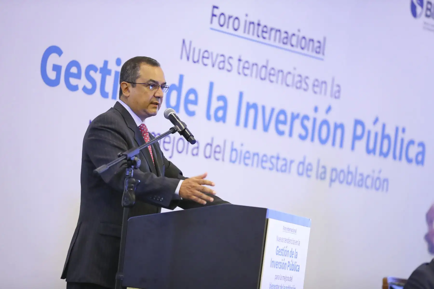 Mandatario inaugura  Seminario Internacional "Nuevas tendencias en la gestión de la inversión pública para la mejora del bienestar de la población". Foto: ANDINA/ Prensa Presidencia/ Andres Valle