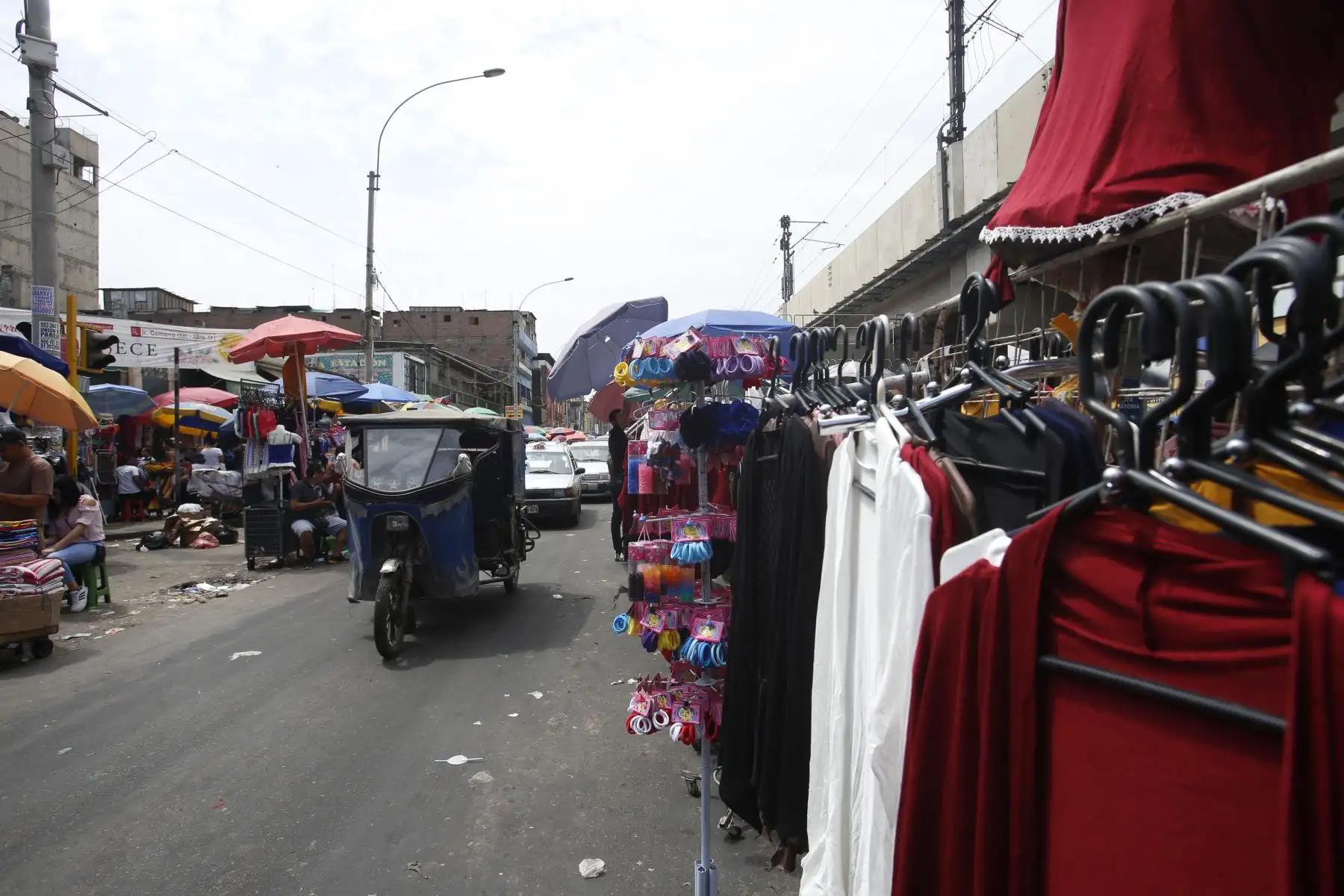 Emporio comercial de Gamarra abre nuevamente después del cumplimiento de cierre por 72 horas. Foto: ANDINA/Nathalie Sayago