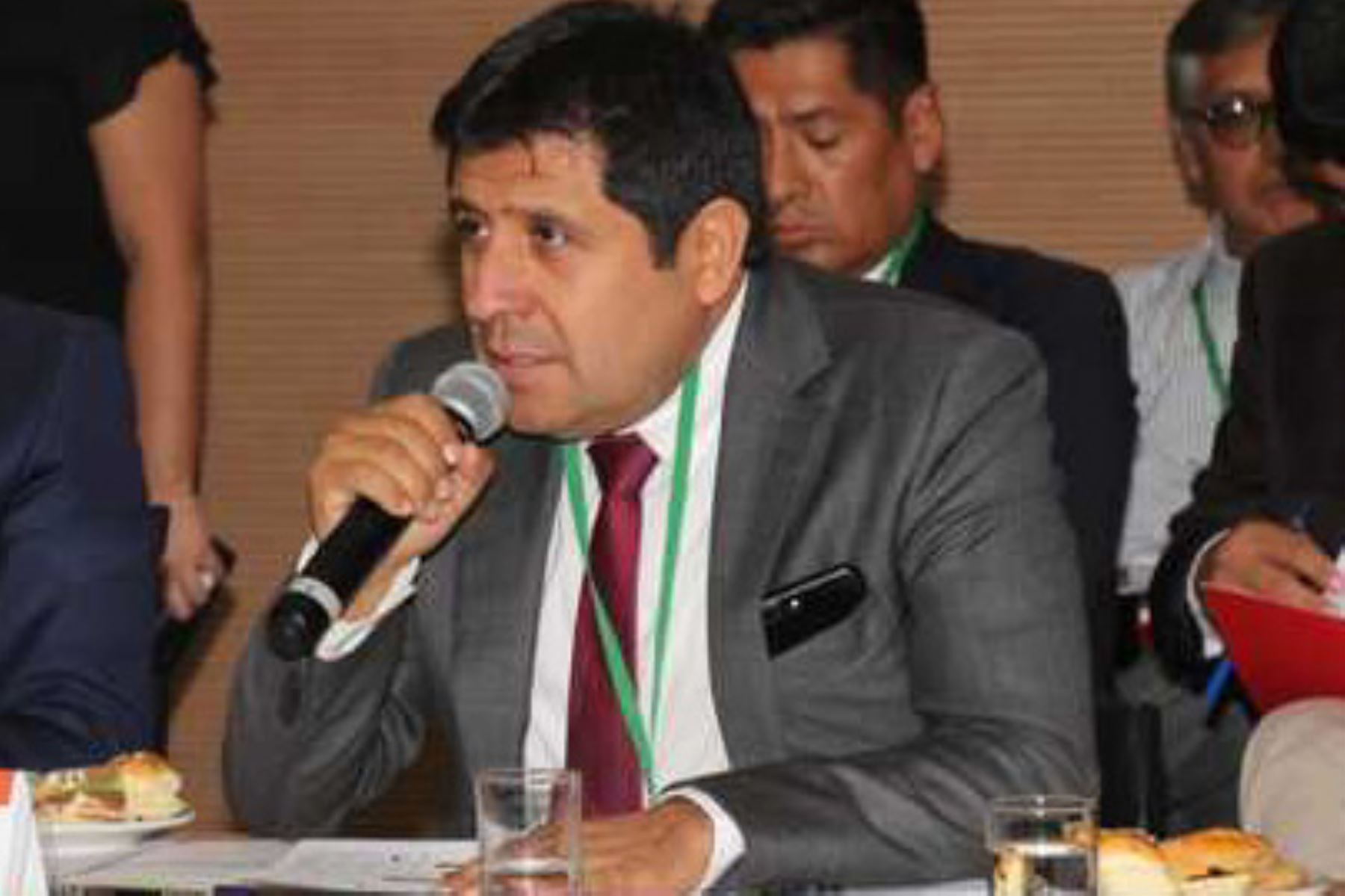 ProInversión da por concluida labor de asesor Carlos Revilla | Noticias | Agencia Peruana de Noticias Andina