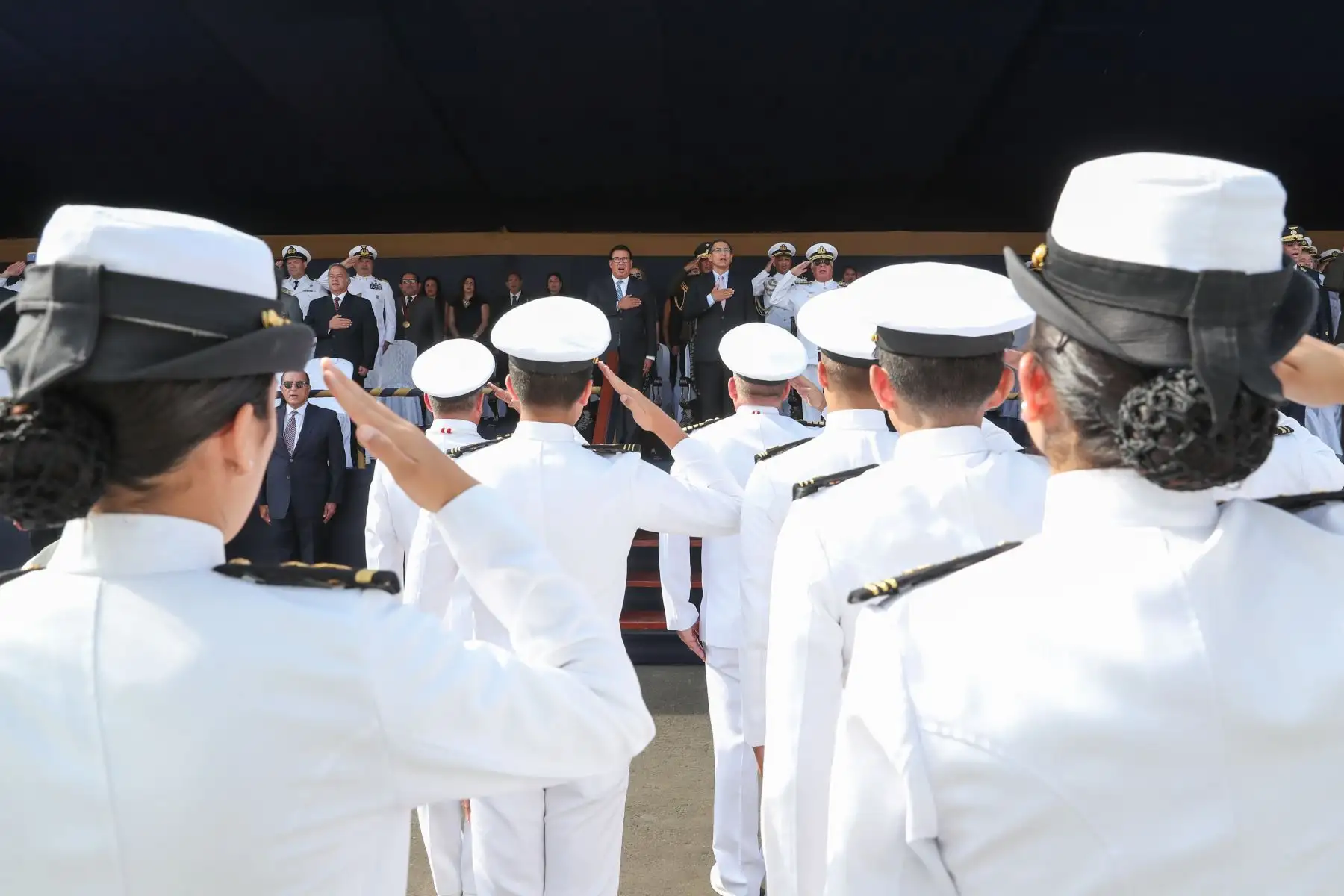 Presidente Vizcarra presidió ceremonia de zarpe del BAP Unión y arribo del BAP Carrasco.
Foto: ANDINA/ MINDEF