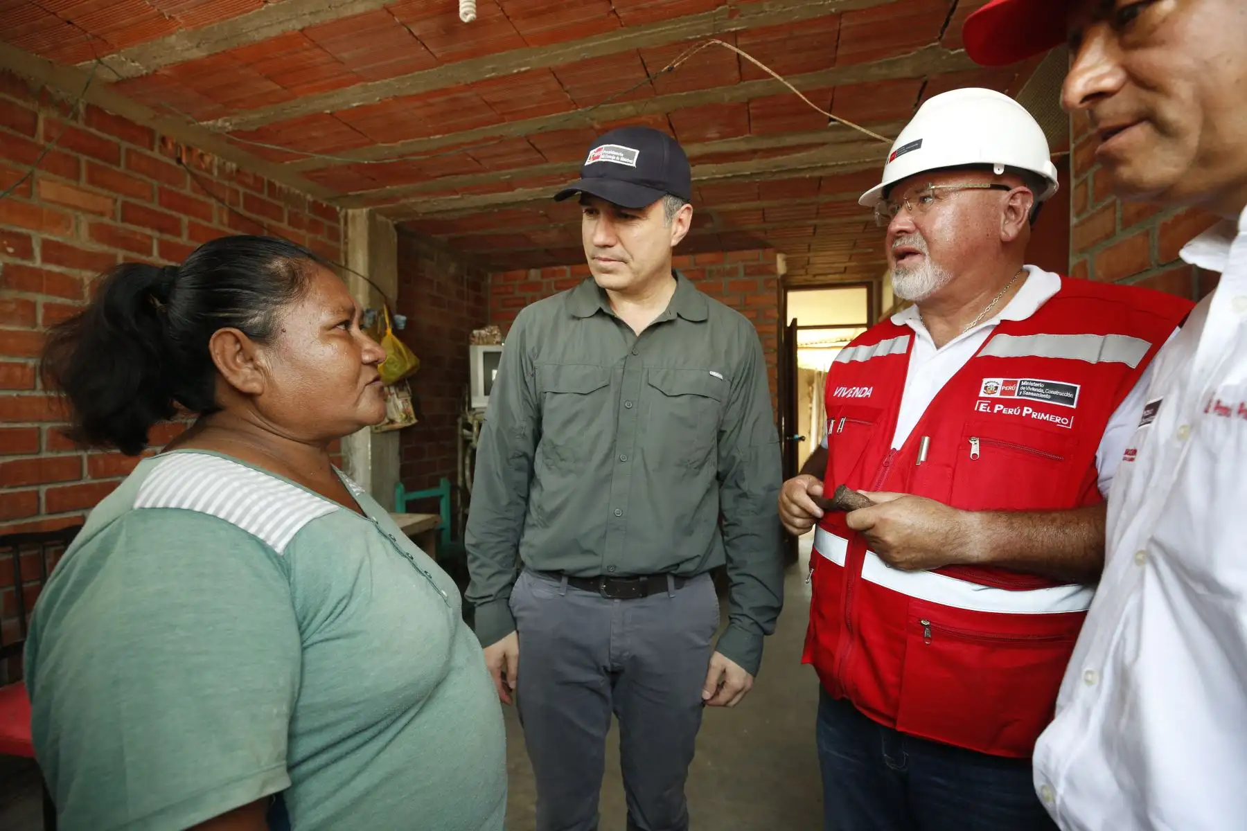 Presidente del Consejo de Ministros, Salvador del Solar Labarthe, inspeccionó diversos trabajos en la ejecución de carreteras, puentes, canales, reforzamiento de diques y construcción de viviendas en Piura. Foto: ANDINA/PCM