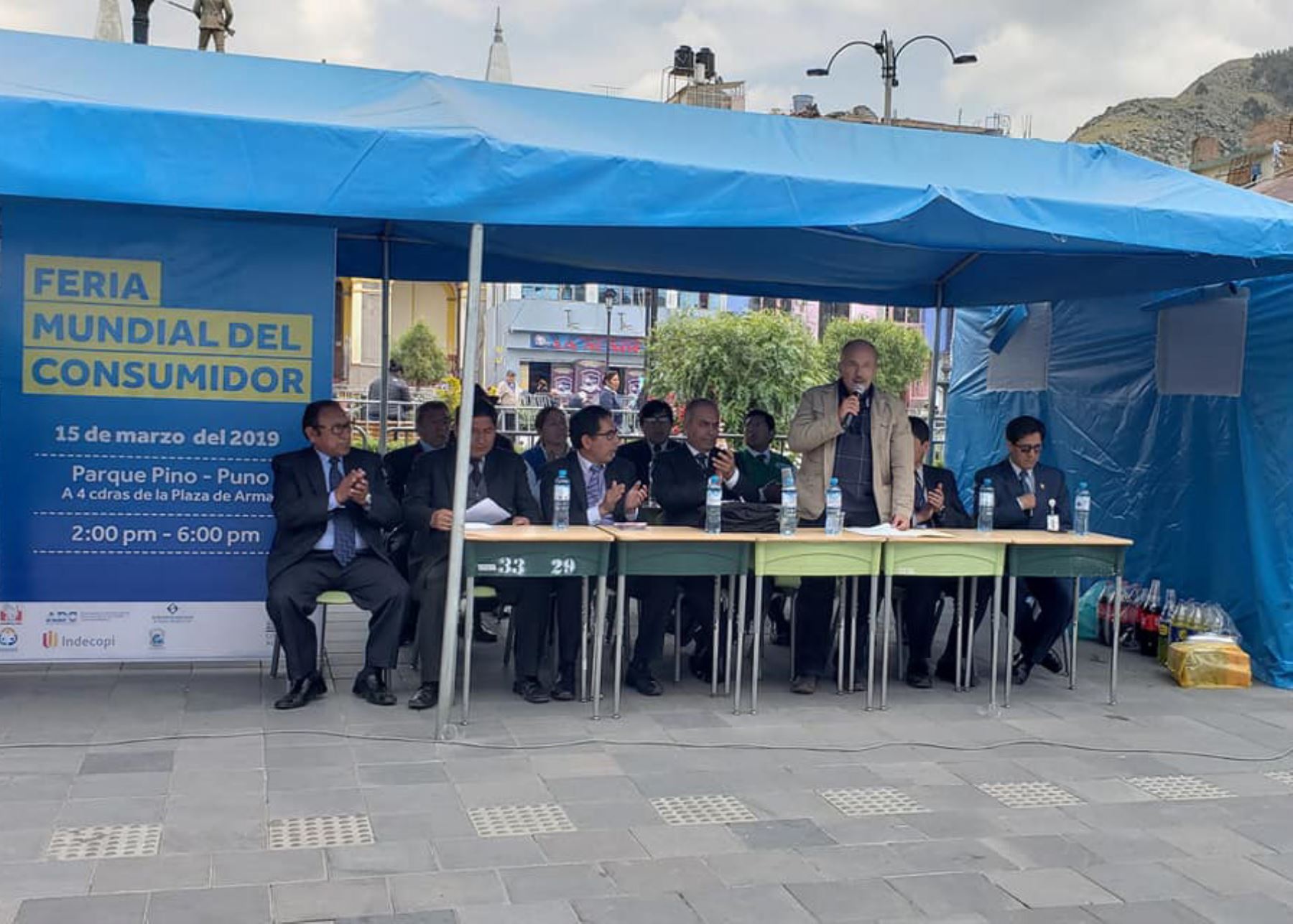 Comisión de Defensa del Consumidor realizó campaña informativa en Puno.