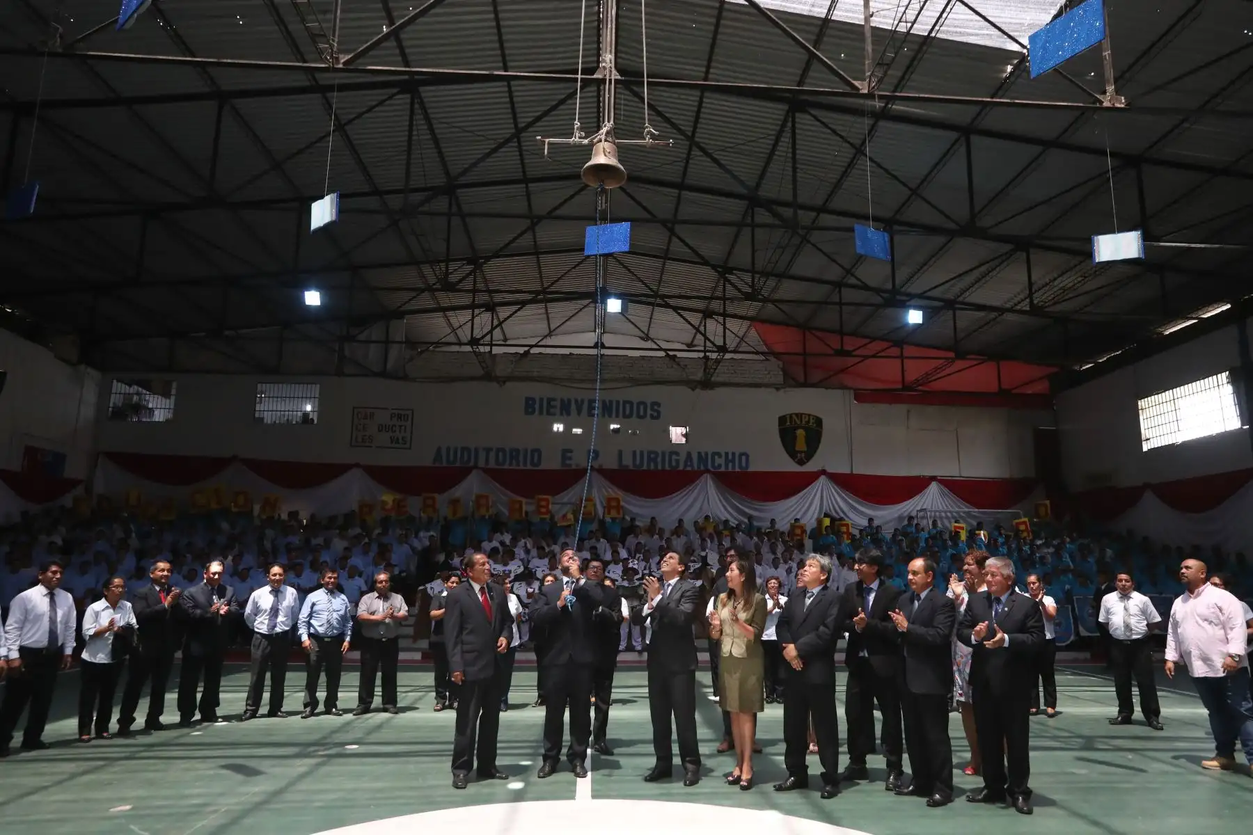 El viceministro de Justicia, Daniel Sanchez junto al presidente del INPE, Carlos Romero y otros funcionarios públicos, dan inicio al año académico 2019 del INPE  en el Penal de Lurigancho.  Foto: ANDINA/Melina Mejía