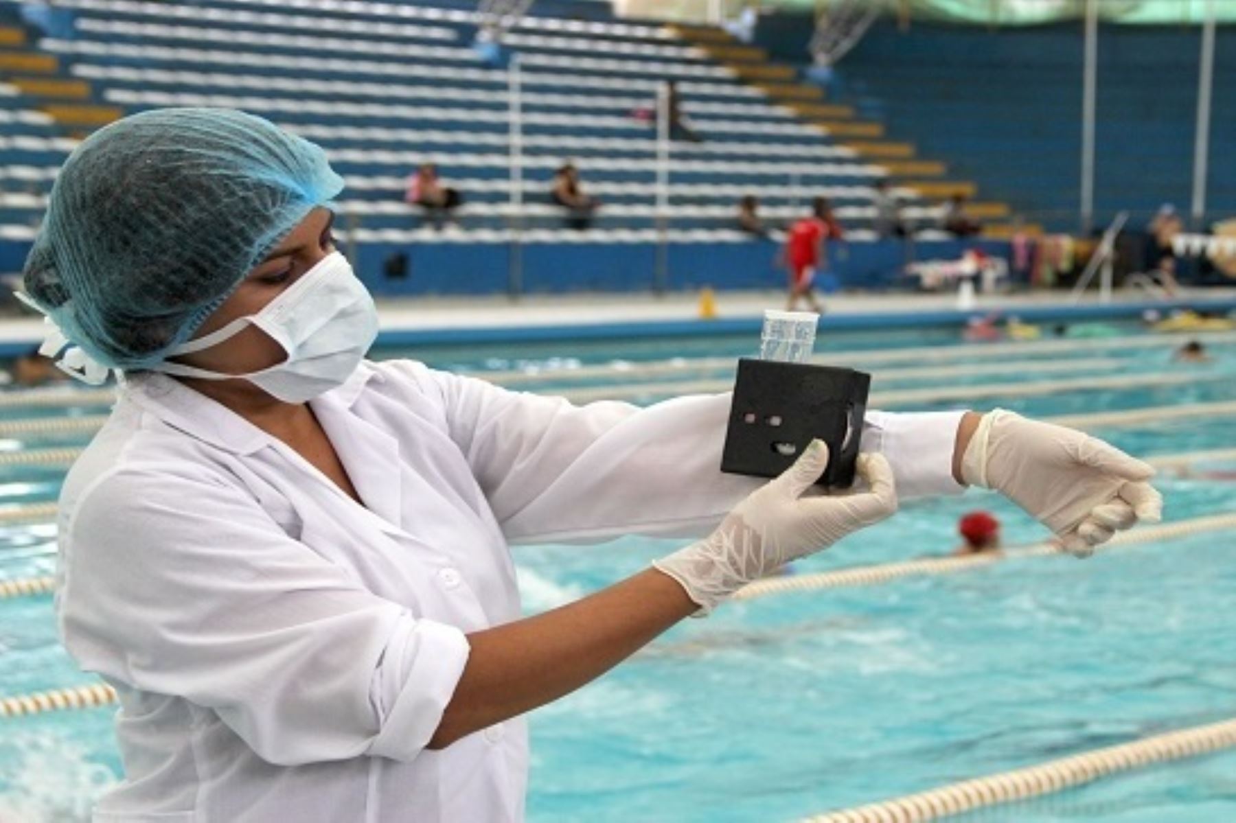 Minsa analizó calidad del agua de las piscinas de Lima Norte. Foto: ANDINA/Difusión