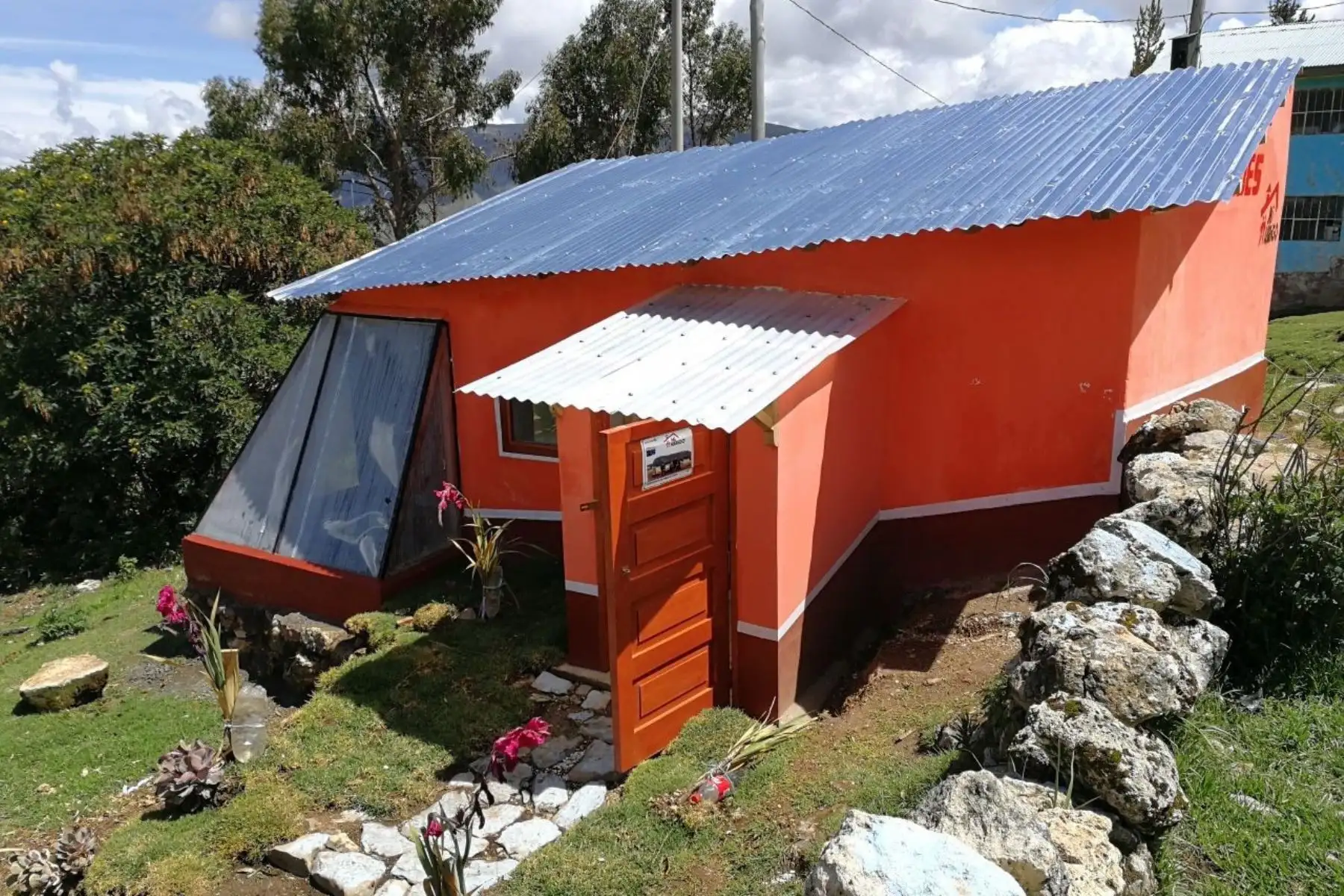 Pasco se prepara para enfrentar las heladas con entrega de viviendas térmicas. ANDINA/Difusión