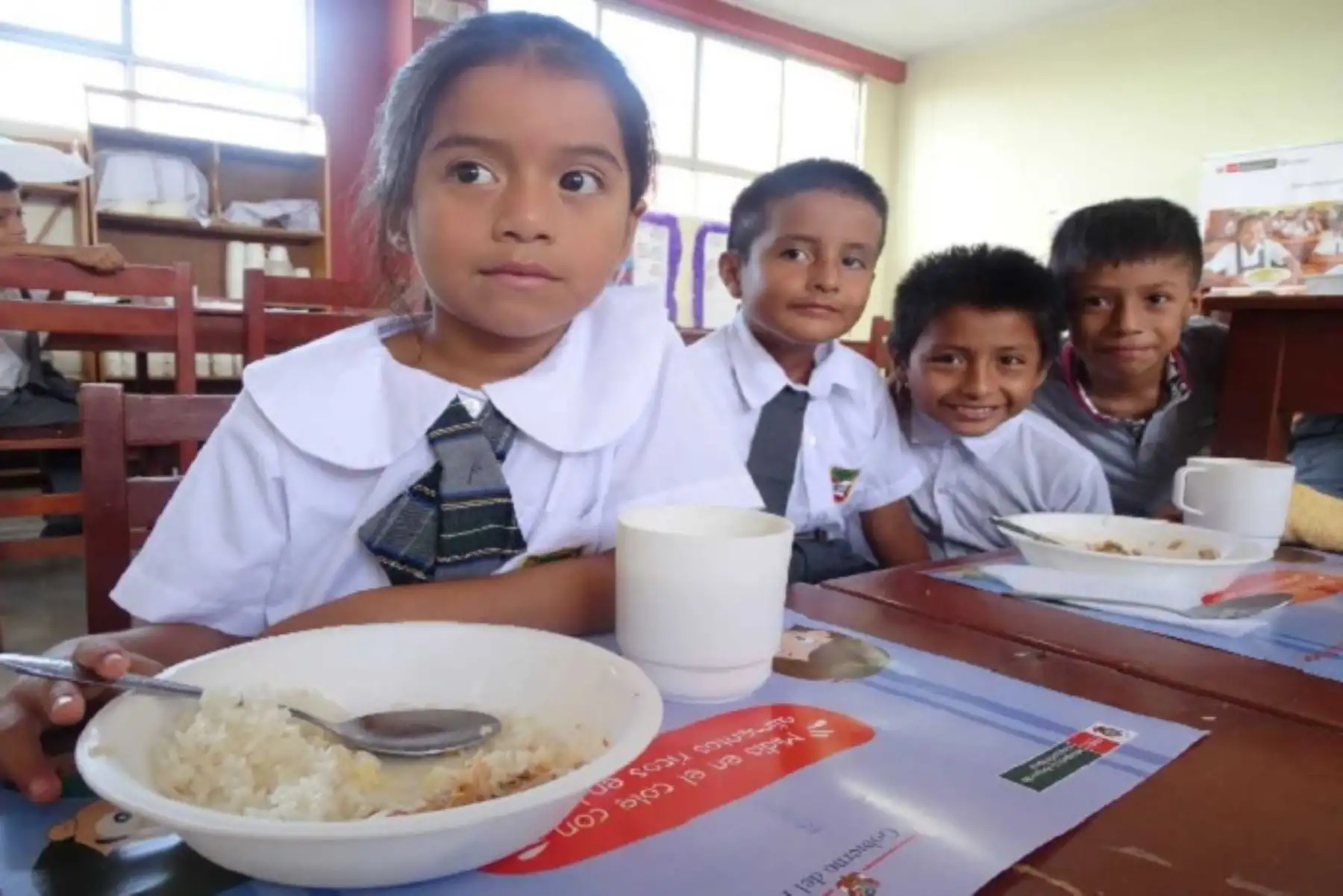 Cerca de 125,000 escolares de 1,633 instituciones públicas de la región Lambayeque reciben el servicio alimentario del Ministerio de Desarrollo e Inclusión Social (Midis), a través del Programa Nacional de Alimentación Escolar Qali Warma.