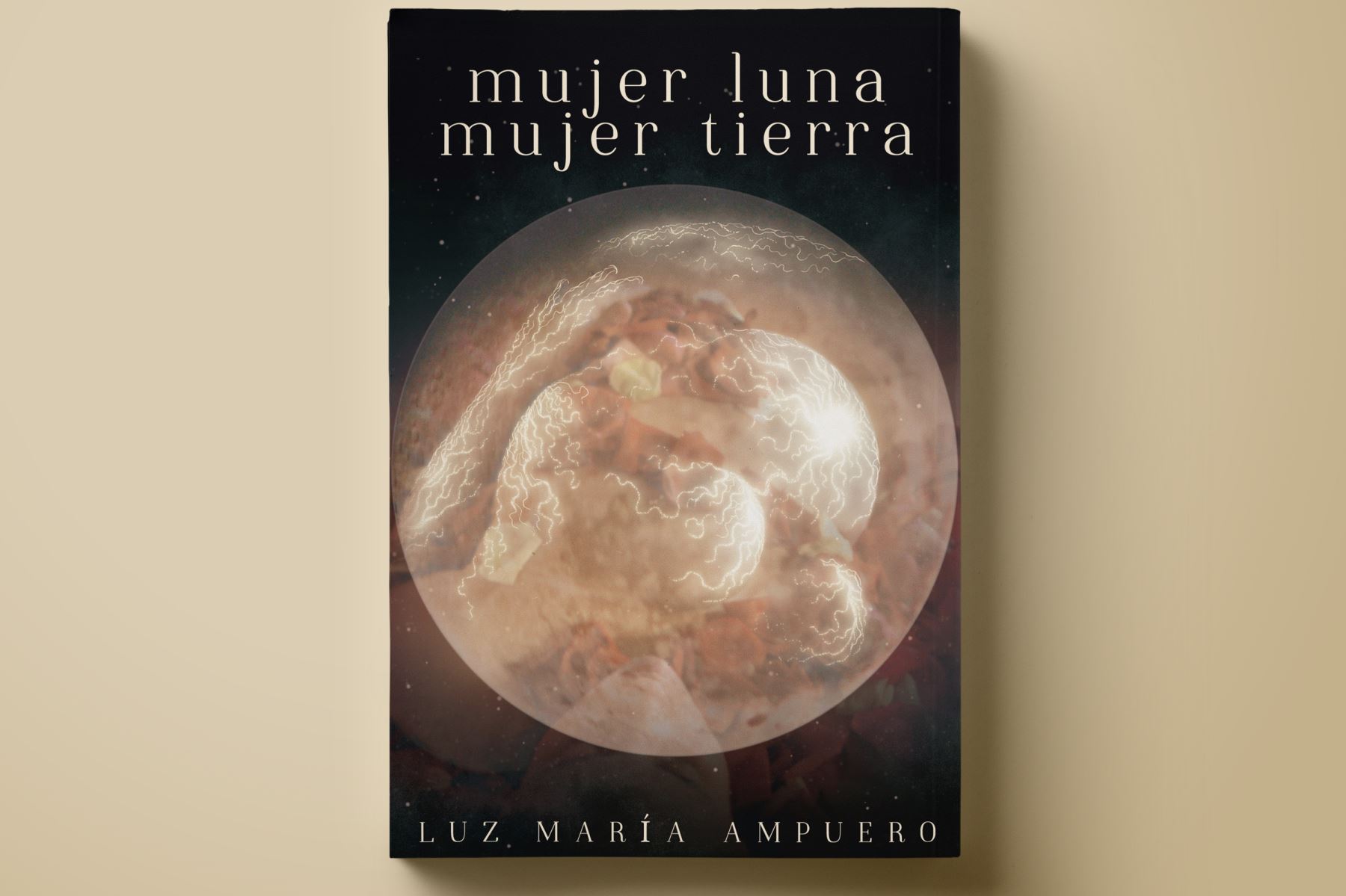 Libro Mujer Luna Mujer Tierra. Foto: Andina/Difusión
