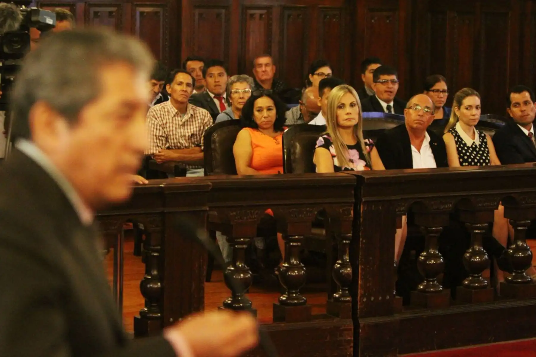 Congresista Edwin Donayre (APP) asiste a audiencia donde se vio su pedido de nulidad a la sentencia que lo condenó a cinco años por el robo de combustible.