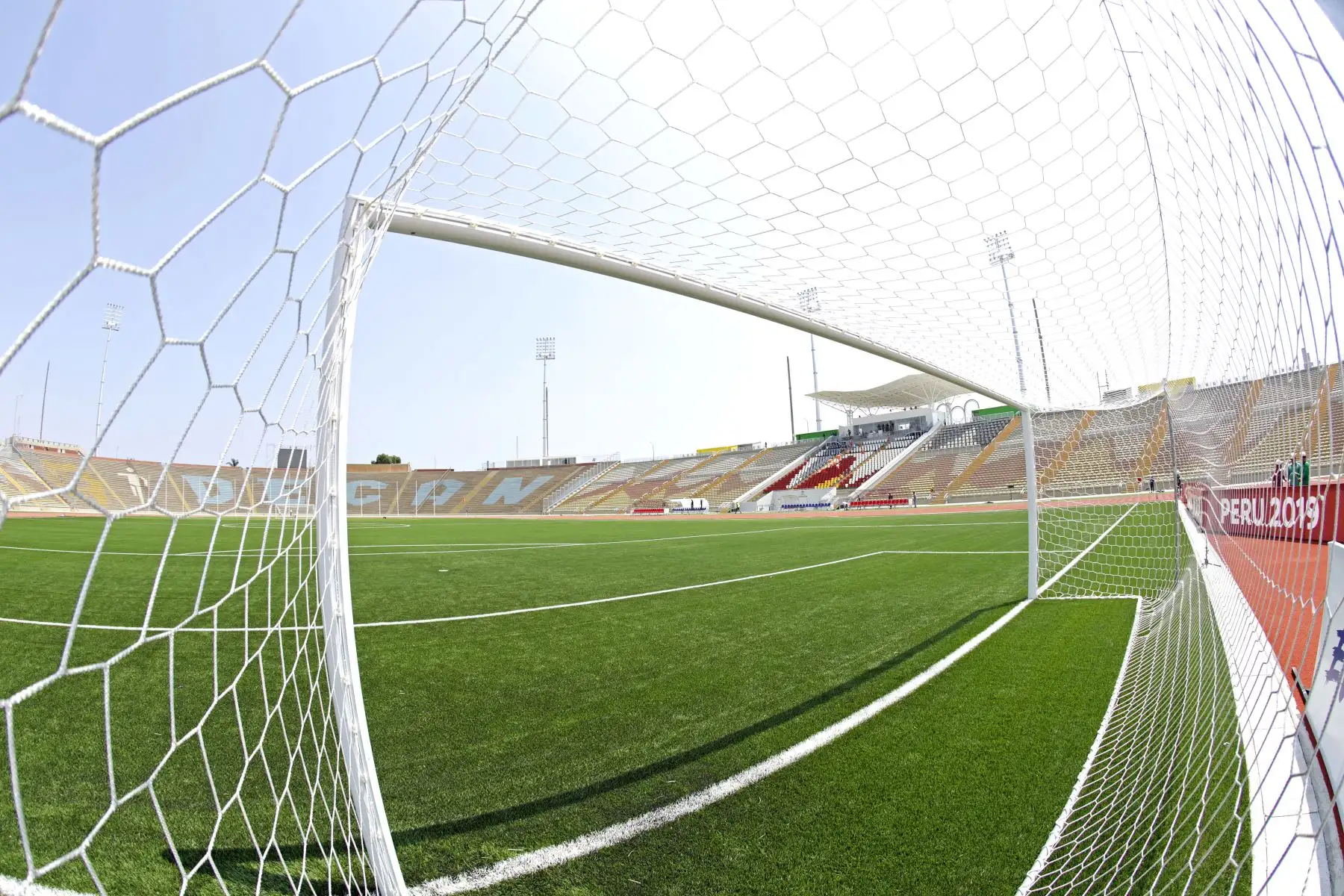 El estadio de fútbol de la Universidad Nacional Mayor de San Marcos luce renovado para los Juegos Panamericanos Lima 2019.Foto: ANDINA/Difusión