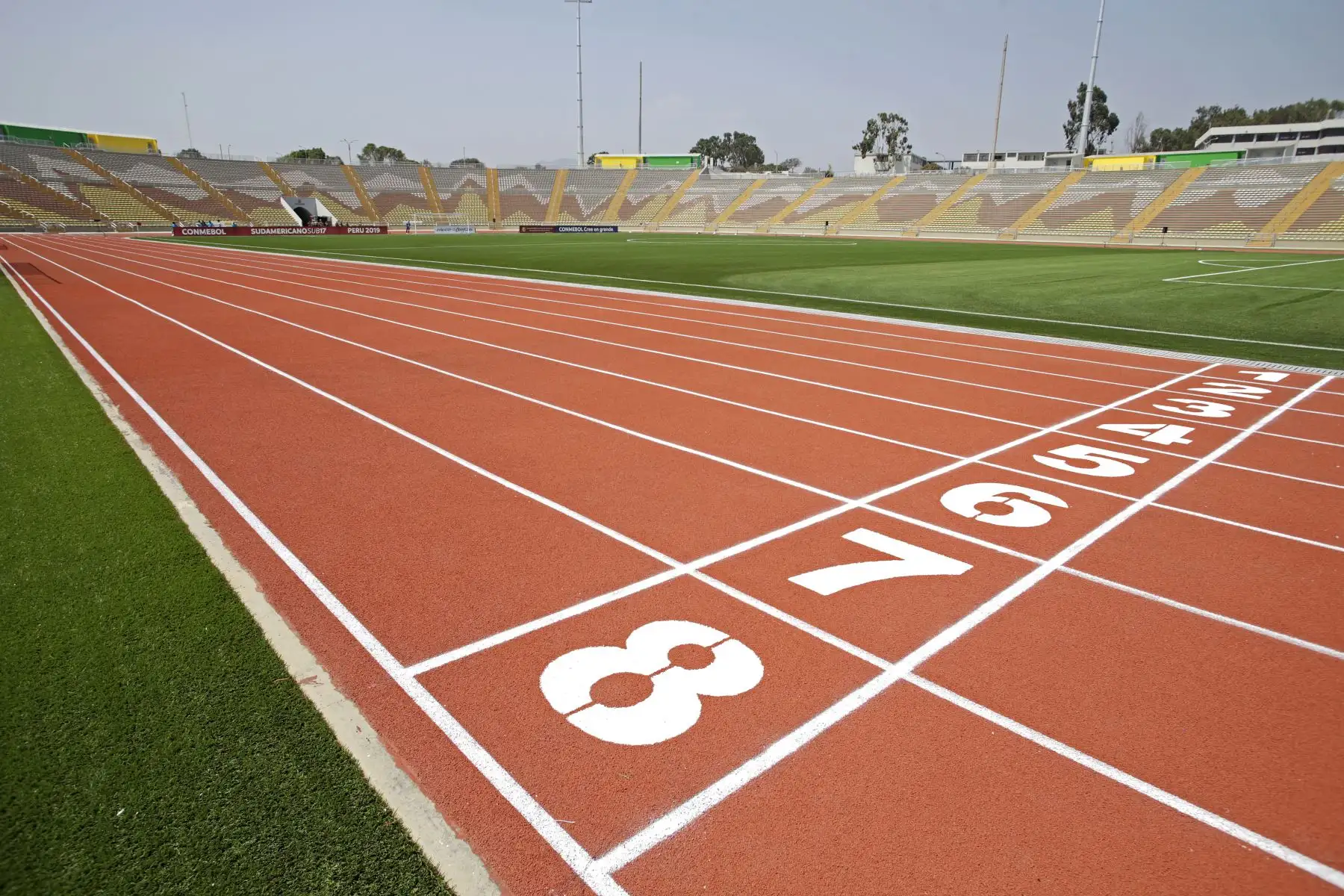Pista atlética del estadio de fútbol de la Universidad Nacional Mayor de San Marcos luce renovado para los Juegos Panamericanos Lima 2019.Foto: ANDINA/Difusión