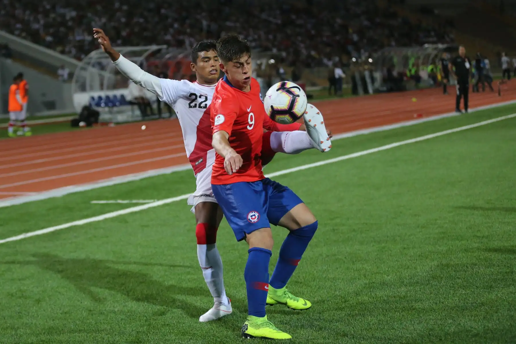 Partido entre Perú vs Chile, del Grupo A del Campeonato Sudamericano Sub 17, en el estadio de la UNMSM. Foto: ANDINA/ Jhony Laurente