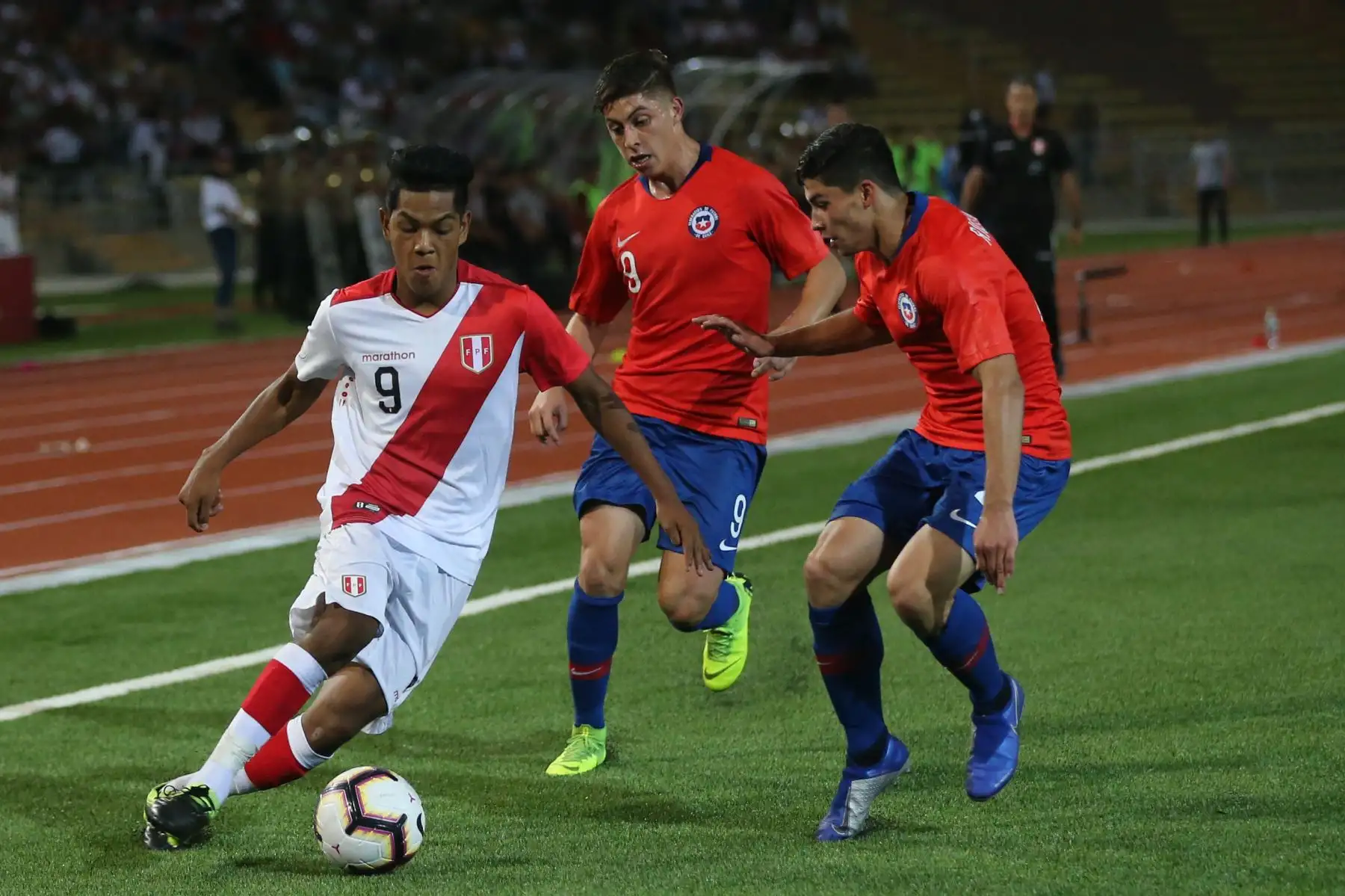 Partido entre Perú vs Chile, del Grupo A del Campeonato Sudamericano Sub 17, en el estadio de la UNMSM. Foto: ANDINA/ Jhony Laurente