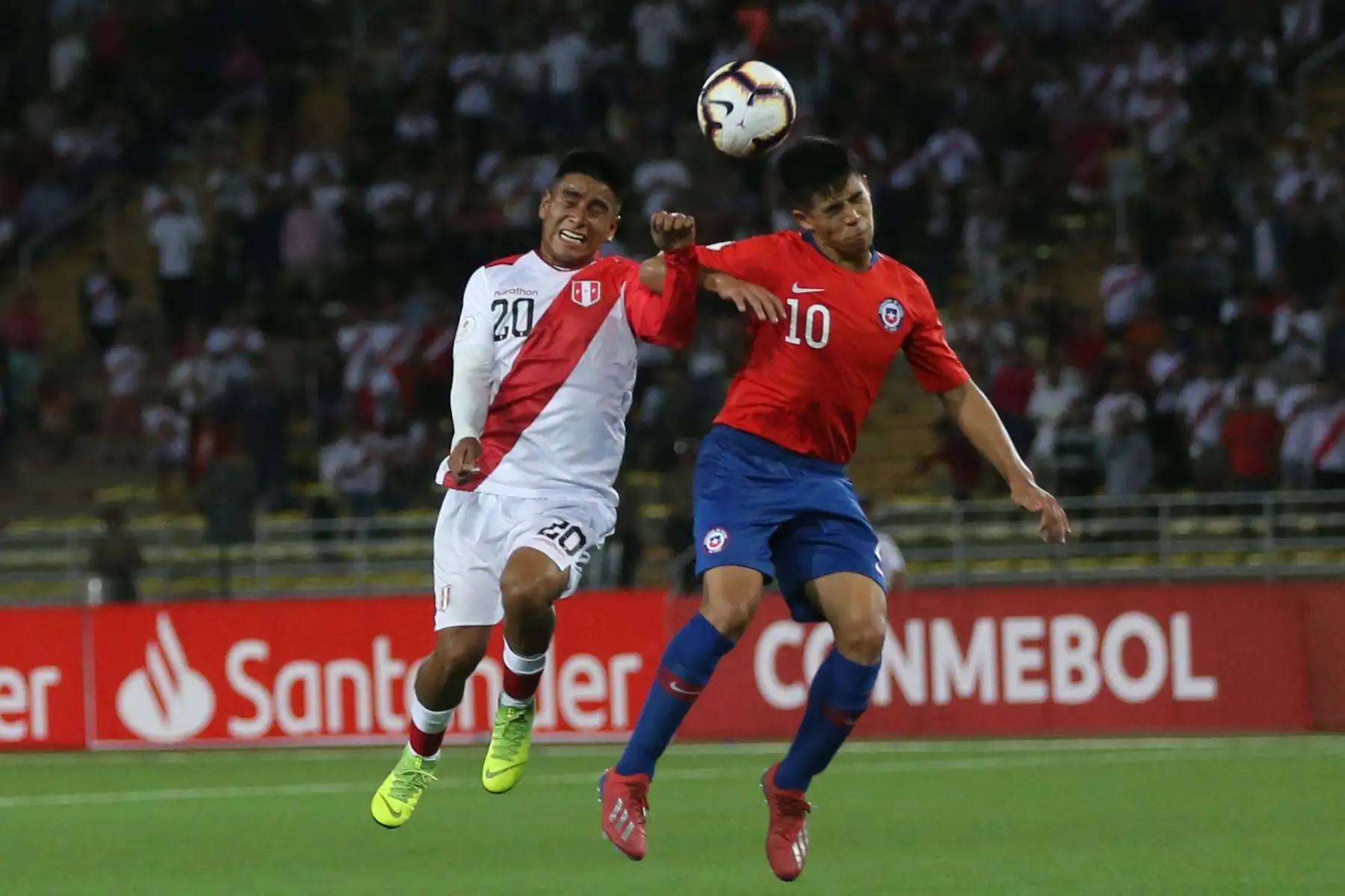 Partido entre Perú vs Chile, del Grupo A del Campeonato Sudamericano Sub 17, en el estadio de la UNMSM. Foto: ANDINA/ Jhony Laurente