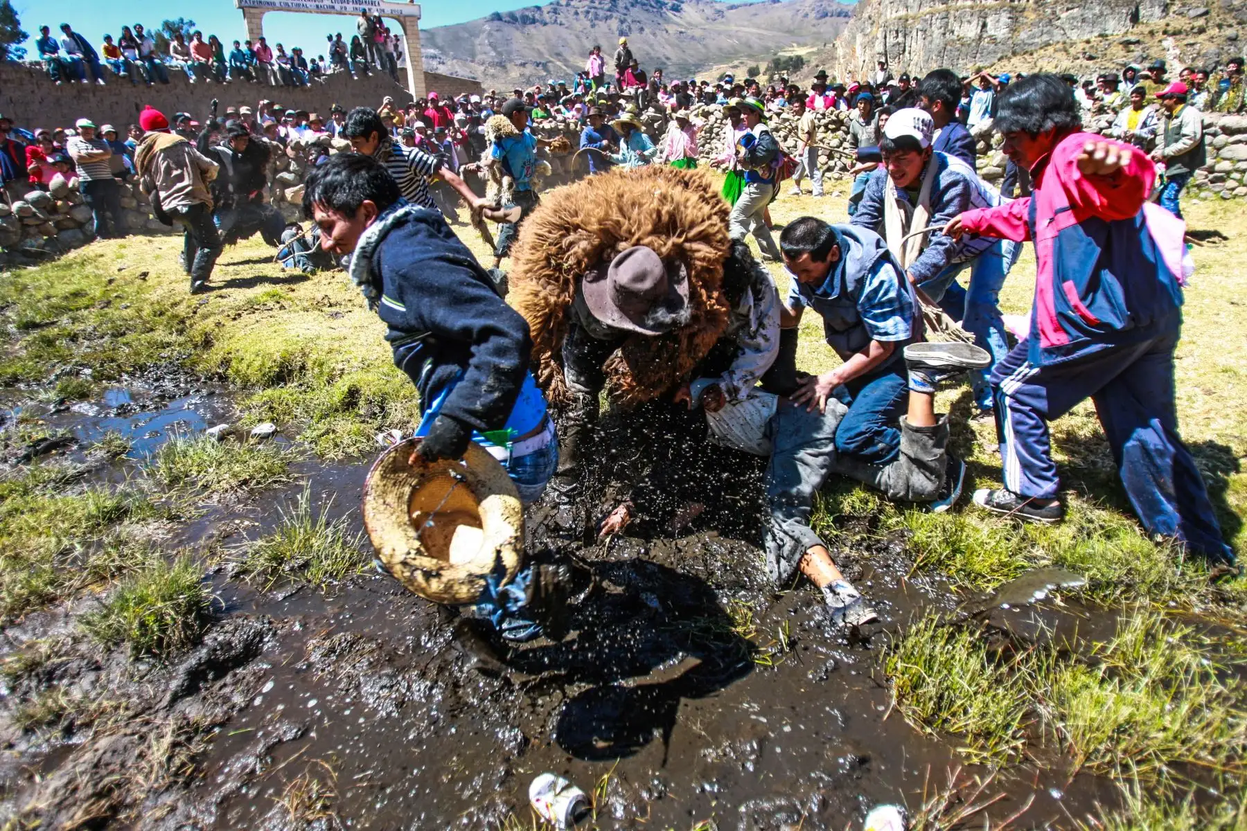 La festividad se celebra a fines de agosto en Andamarca, ubicado a 3,500 metros sobre el nivel del mar. Las comunidades participantes se congregan en la laguna de Yarpu Cocha. Foto: ANDINA/Carlos Lezama
