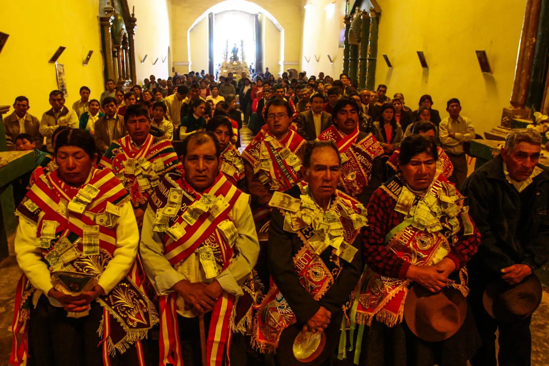 Desde tiempos ancestrales el mundo andino tuvo una relación especial con el agua. Sus lagos y ríos fueron considerados deidades y hasta hoy pervive esta tradición y se celebran fiestas en honor a estas fuentes. Foto: ANDINA/Carlos Lezama