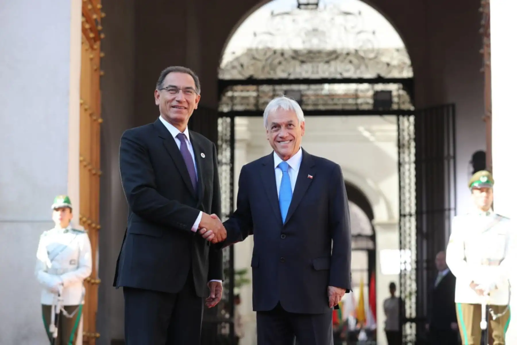 El presidente Martín Vizcarra se encuentra en Santiago de Chile, donde participará en el Encuentro de Presidentes de América del Sur 2019, que se realiza en el Palacio de la Moneda.Foto: ANDINA/ Prensa Presidencia