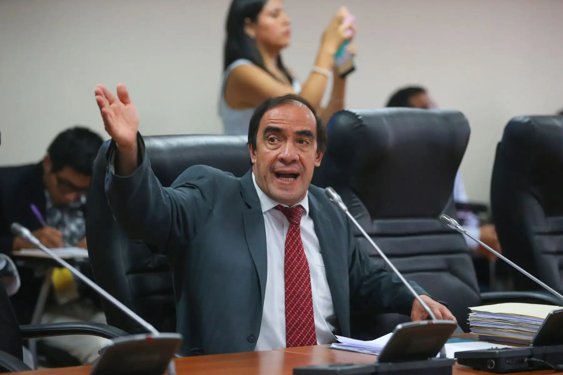 Comisión de Ética debate informe que recomienda suspender a Lescano por 120 días. Foto: ANDINA/ Vidal Tarqui