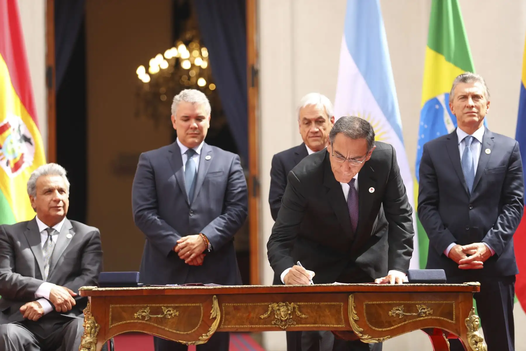 Jefe de Estado, Martín Vizcarra participa en la Declaración Presidencial sobre la Renovación y el Fortalecimiento de la Integración de América del Sur.Foto Andina: Presidencia