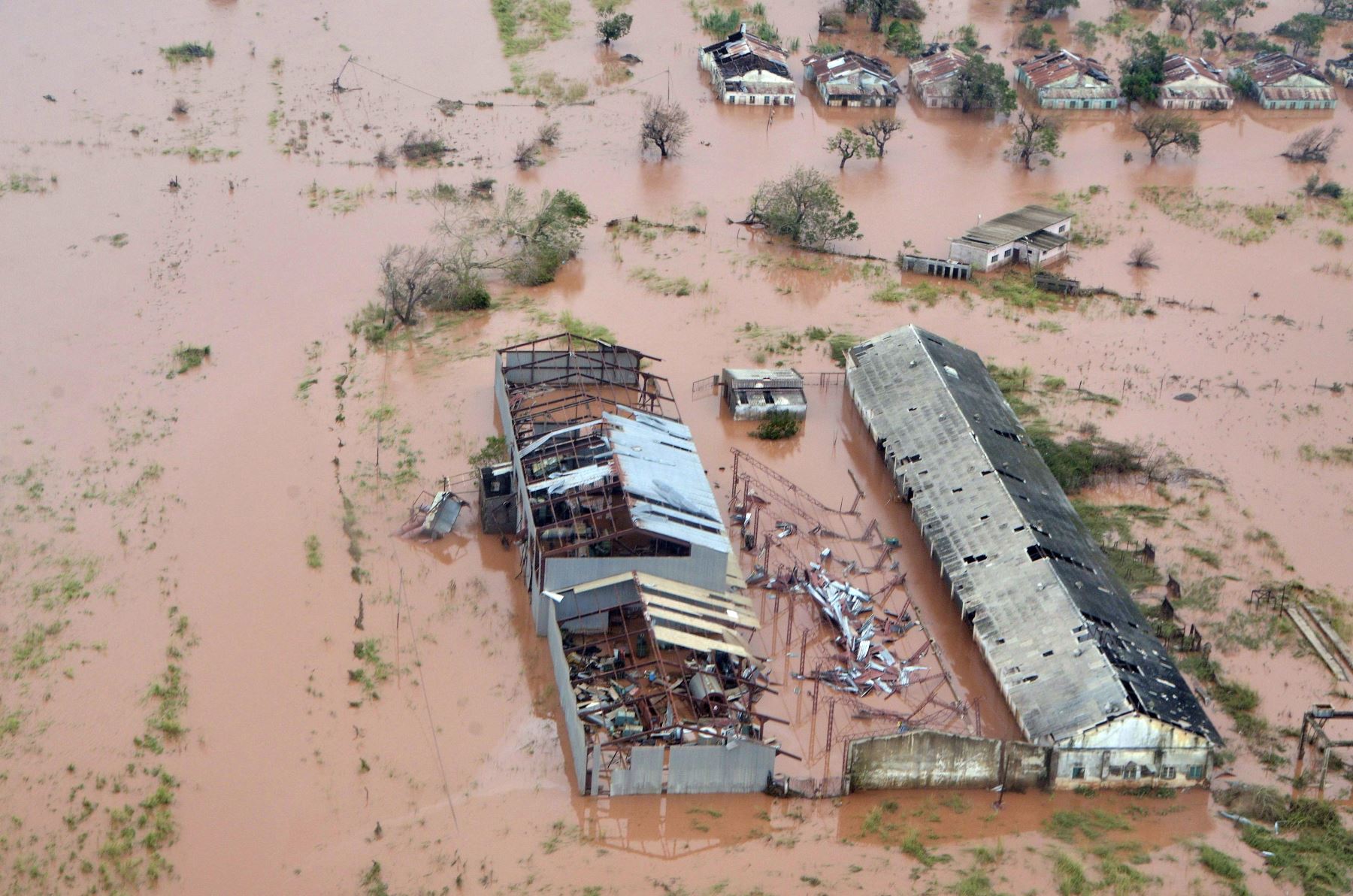 Vista aérea de los daños causados por las inundaciones después de que el ciclón Idai tocó tierra en la provincia de Sofala, (Mozambique Central) este jueves. Foto: EFE