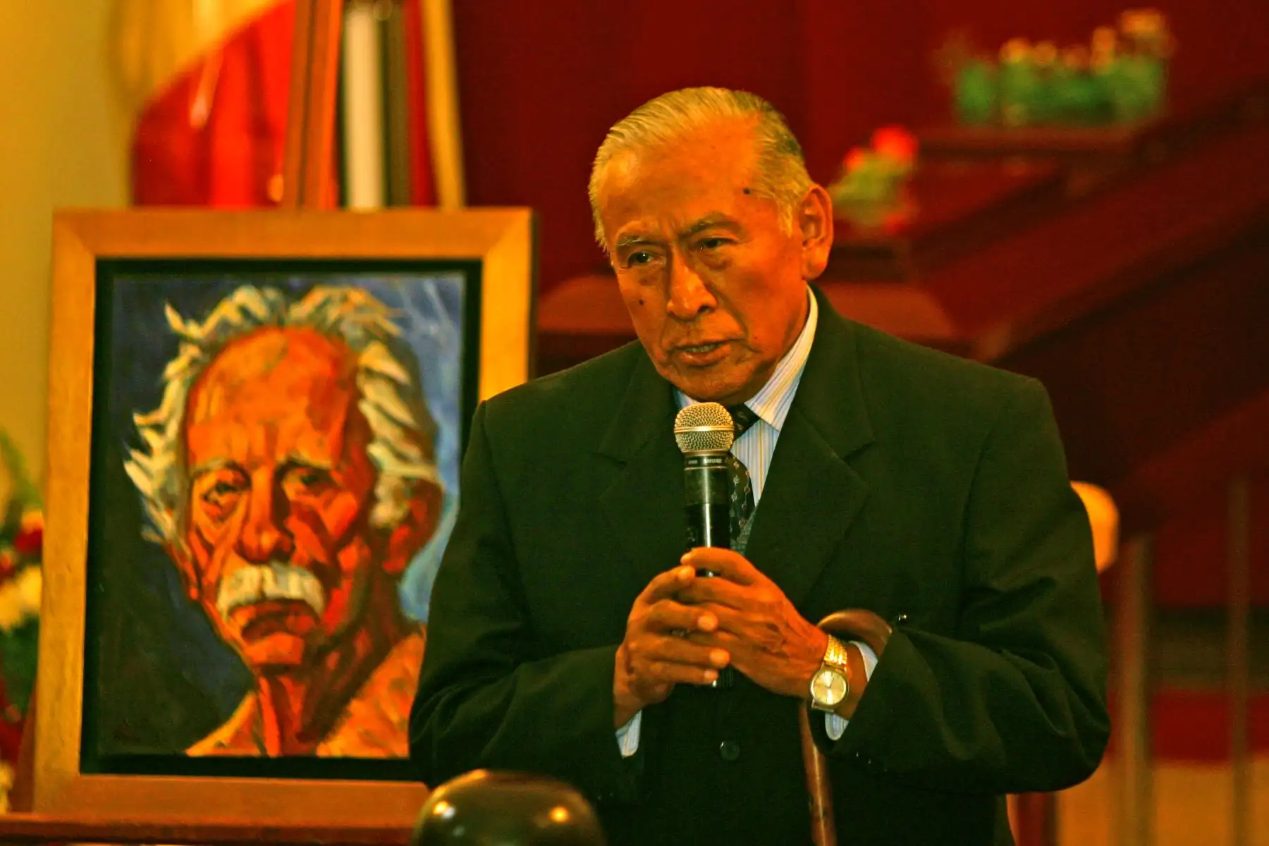 En la Casona de San Marcos rinden homenaje póstumo al poeta Alejandro Romualdo.Foto ANDINA/Archivo