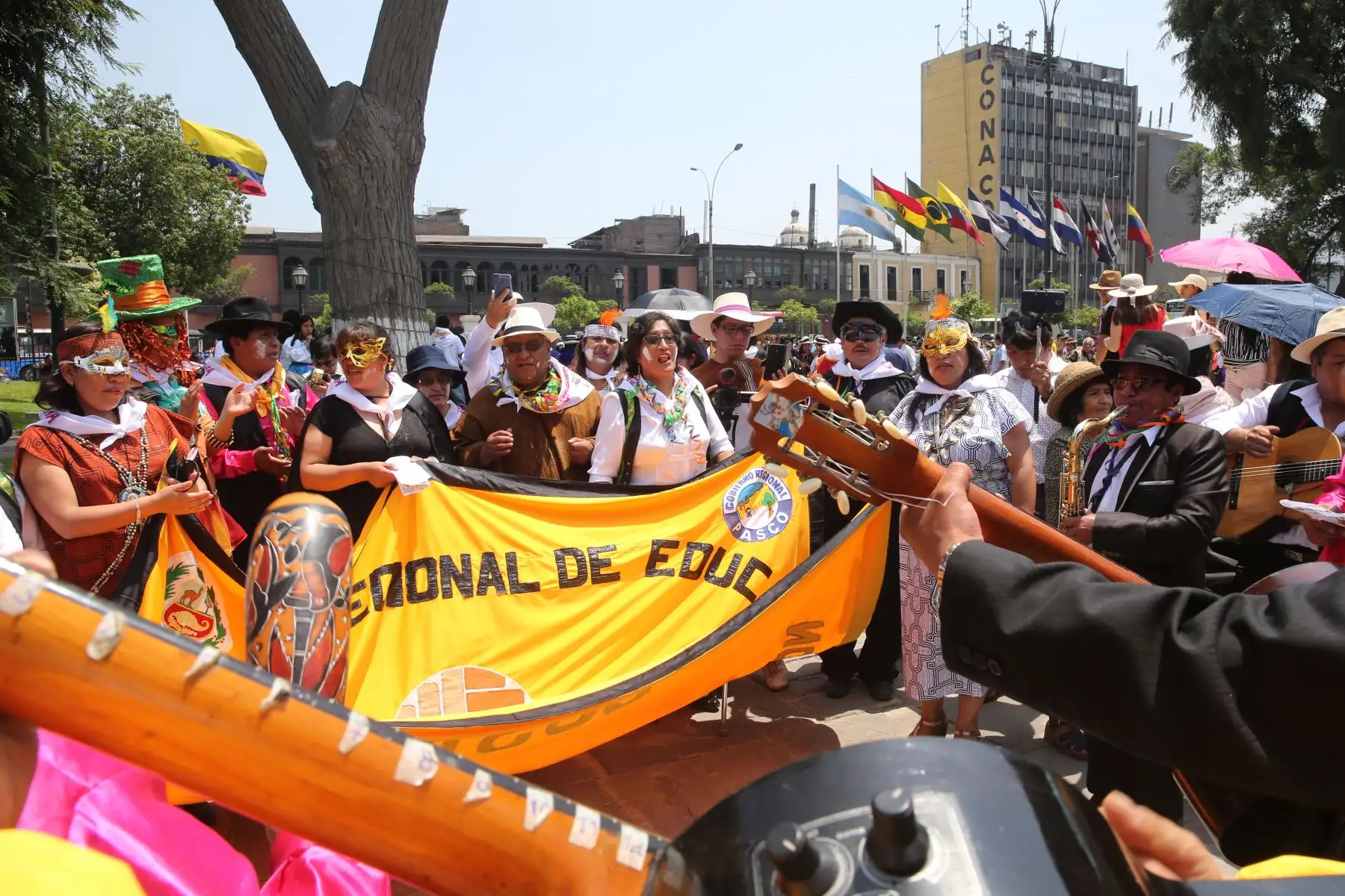 Lanzamiento de la 130ª Calixtrada Cerreña, en la plaza de armas  de Lima.Foto: ANDINA/Jhony Laurente