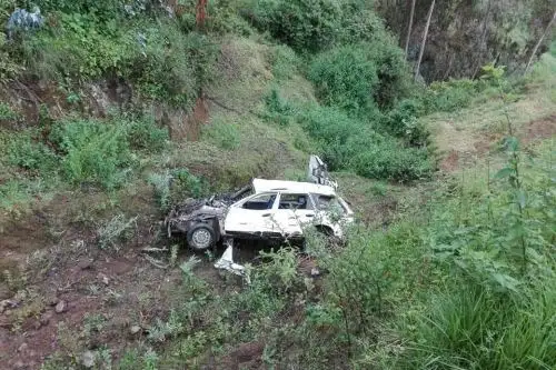 Una camioneta Station Wagon se desbarrancó en la zona conocida como Upianca, en la carretera del sector de San Juanito, en la provincia ancashina de Huaylas.