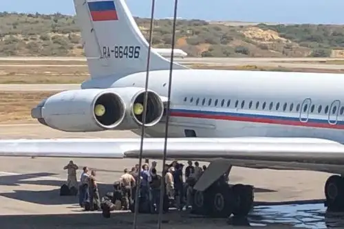 Aviones de la Fuerza Aérea Rusa arribaron en el aeropuerto internacional de Maiquetía. Foto: @TachiraNoticias/Twitter