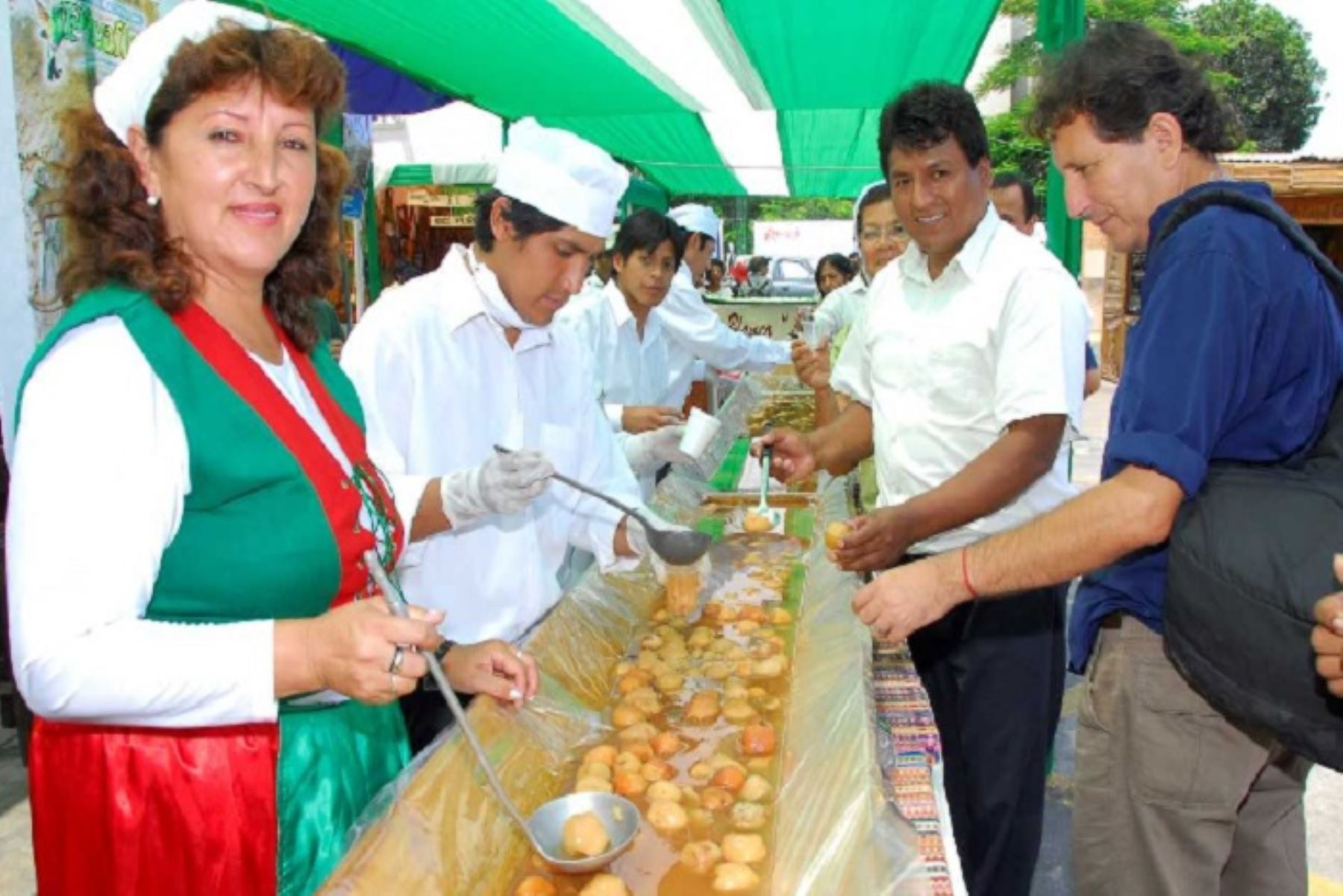 Desde mañana jueves 28 de ofertarán a precios del campo los diversos productos agro orgánicos que producen  las provincias de Junín al público consumidor de Lima. También se les informará sobre los principales atractivos turísticos de esta región y de Pasco.