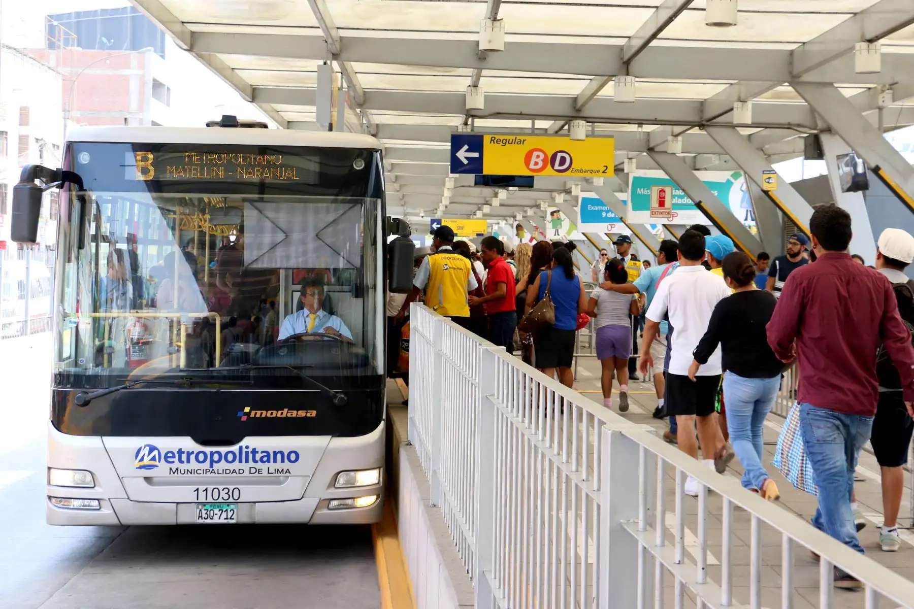 Protransporte anuncia nuevas medidas para optimizar funcionamiento de colas en estación Naranjal. Foto: Protransporte.