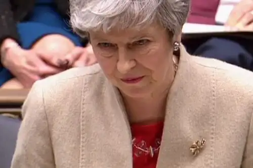 La primera ministra británica Theresa May hablando en la Cámara de los Comunes en Londres el 29 de marzo de 2019. Foto: AFP