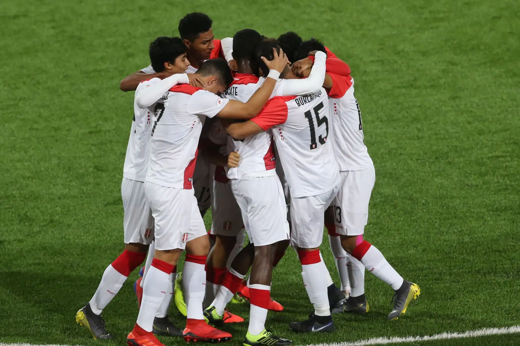 La selección sub-17 de Perú clasificó al hexagonal final del torneo Sudamericano Sub-17, tras vencer por 2-0 a Ecuador.Foto: ANDINA/Jhony Laurente
