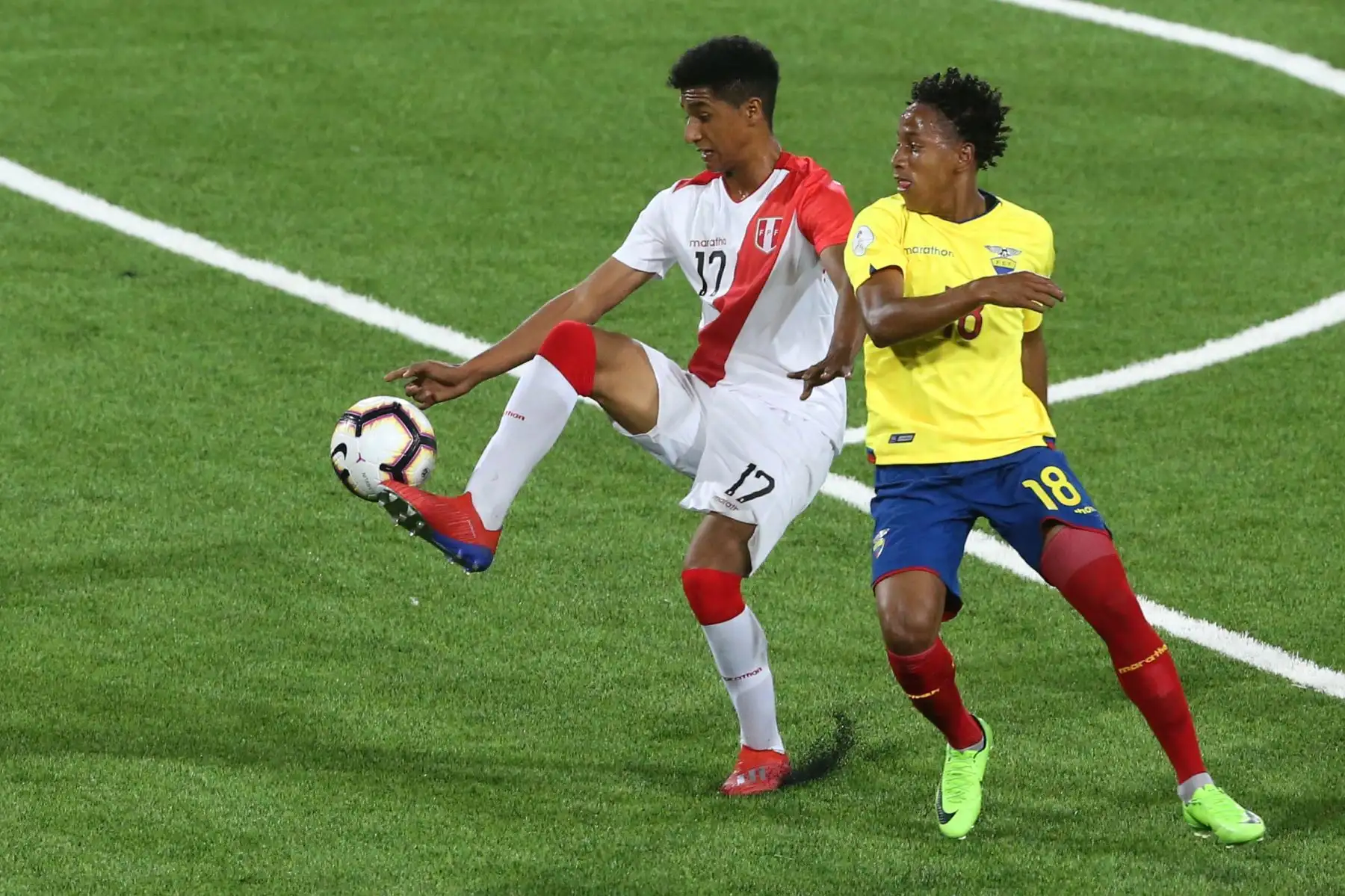 La selección sub-17 de Perú clasificó al hexagonal final del torneo Sudamericano Sub-17, tras vencer por 2-0 a Ecuador.Foto: ANDINA/Jhony Laurente