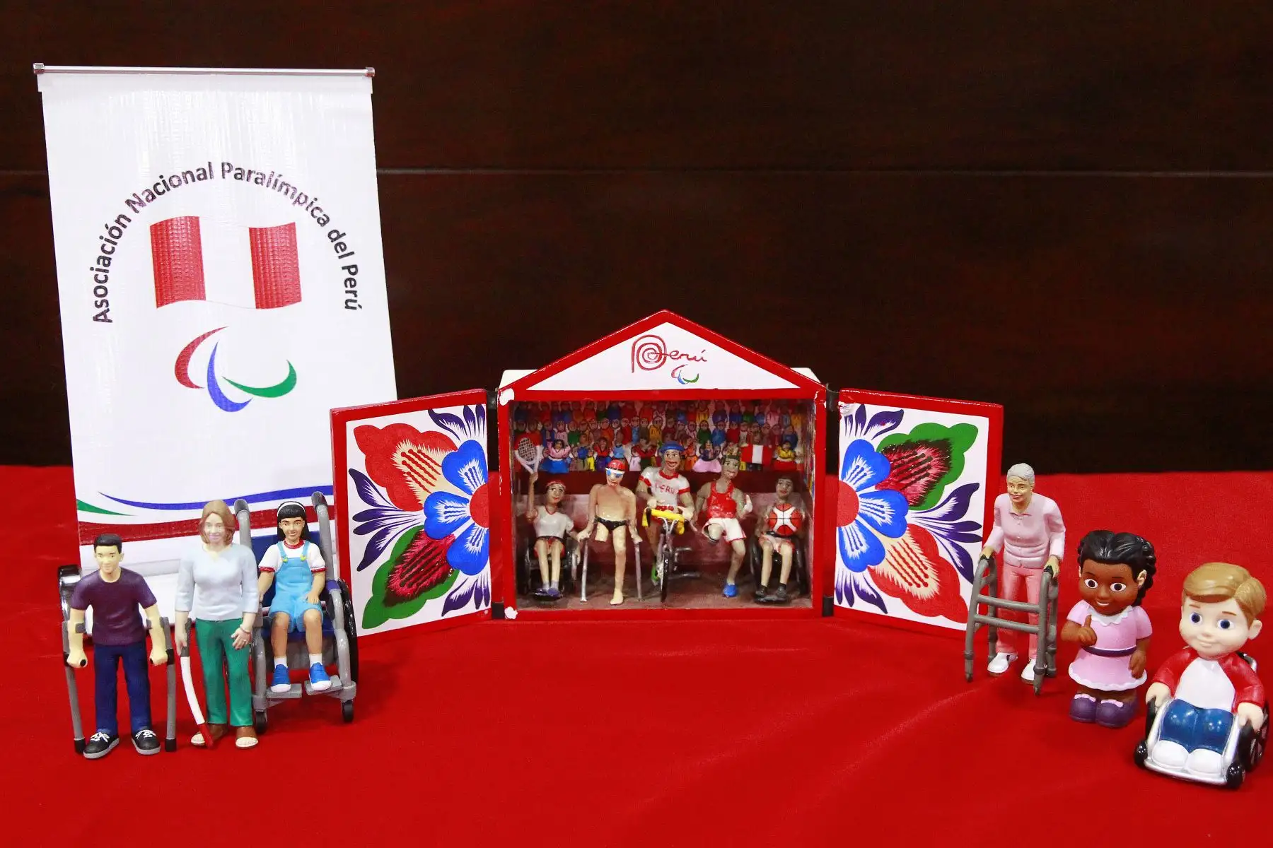 La Asociación Nacional Paralímpica del Perú – ANPPERU realiza el Taller de concientización llamado “I´m POSSIBLE” el cual busca sensibilizar y concientizar a las personas a través de charlas y actividades lúdicas que permitan conocer todo lo referente al Movimiento Paralímpico. Foto: ANDINA/Eddy Ramos