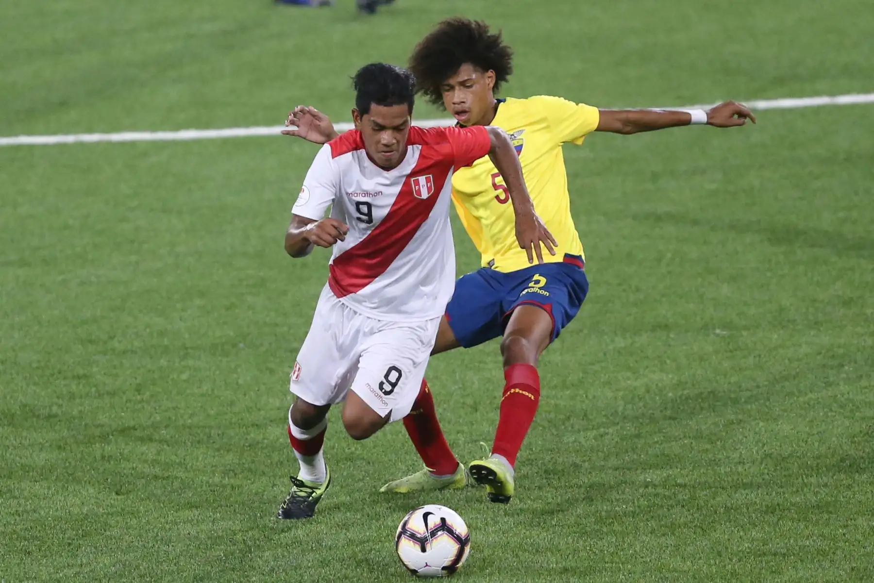 La selección sub-17 de Perú clasificó este viernes al hexagonal final del torneo Sudamericano Sub-17, tras vencer por 2-0 a Ecuador.Foto: ANDINA/Jhony Laurente