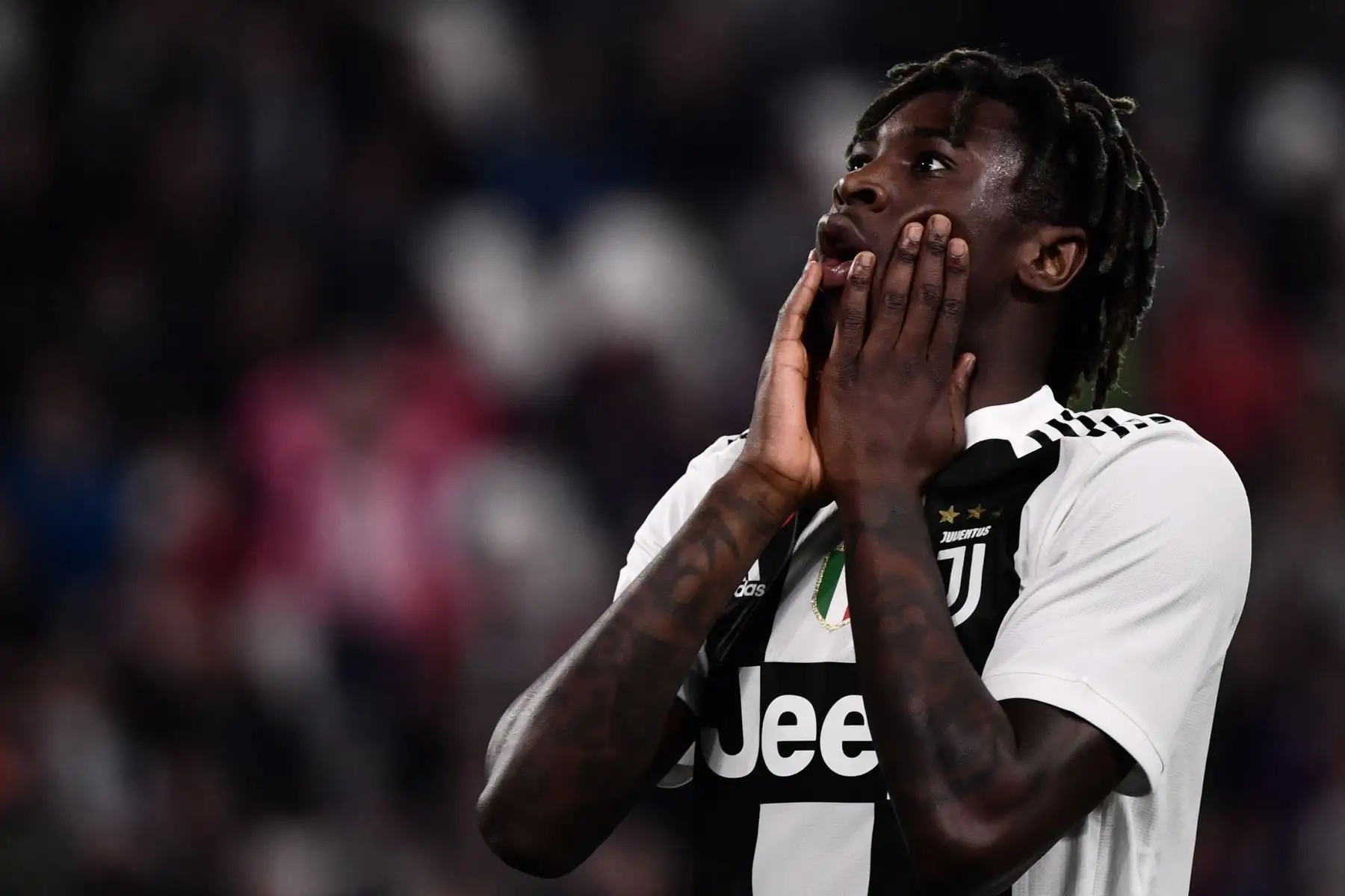 El delantero italiano de la Juventus, Moise Kean, reacciona después de fallar un gol durante el partido de fútbol entre Juventus contra Empoli.Foto: AFP