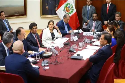 Subcomisión de Acusaciones Constitucionales del Congreso.