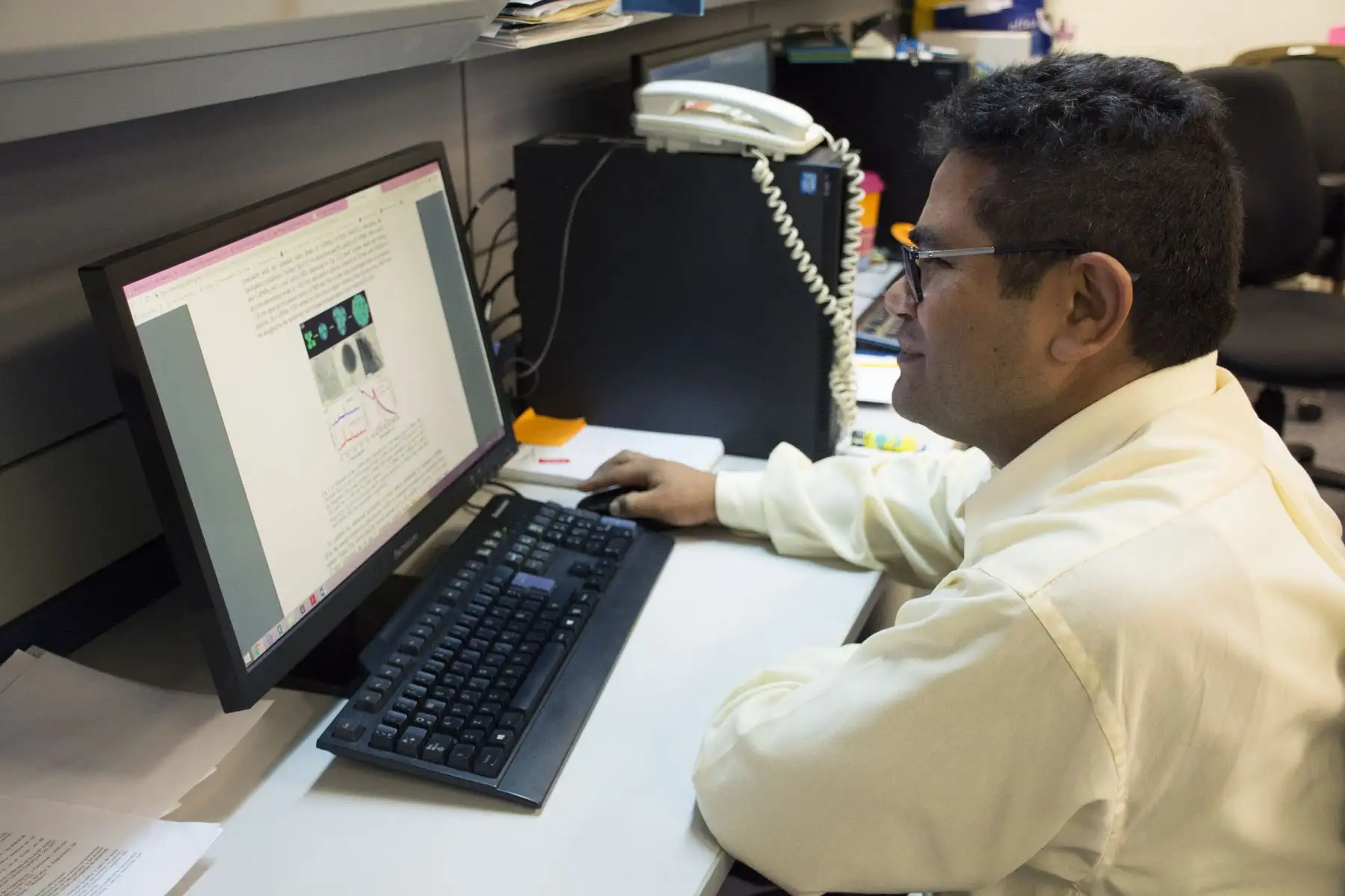 Universidades pueden acceder gratuitamente a revistas científicas que ofrece Concytec