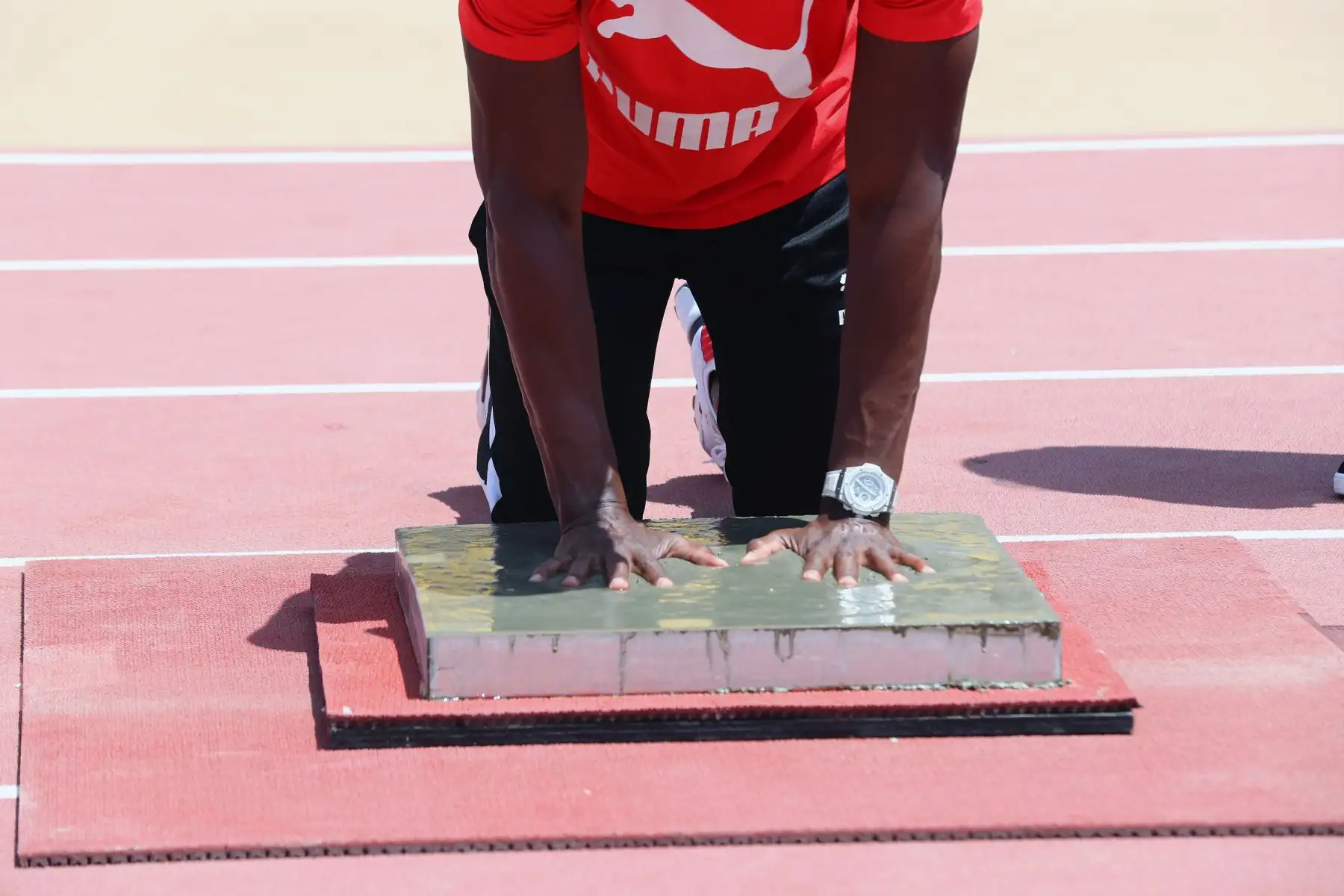 Usain Bolt dejó su huella en la nueva pista atlética de la Videna. Foto: ANDINA/Norman Cordova Usain Bolt dejó su huella en la nueva pista atlética de la Videna. Foto: ANDINA/Norman Cordova