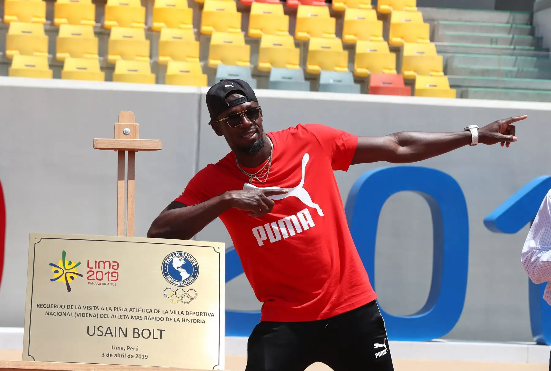 Usain Bolt dejó su huella en la nueva pista atlética de la Videna. Foto: ANDINA/Norman Cordova Usain Bolt dejó su huella en la nueva pista atlética de la Videna. Foto: ANDINA/Norman Cordova