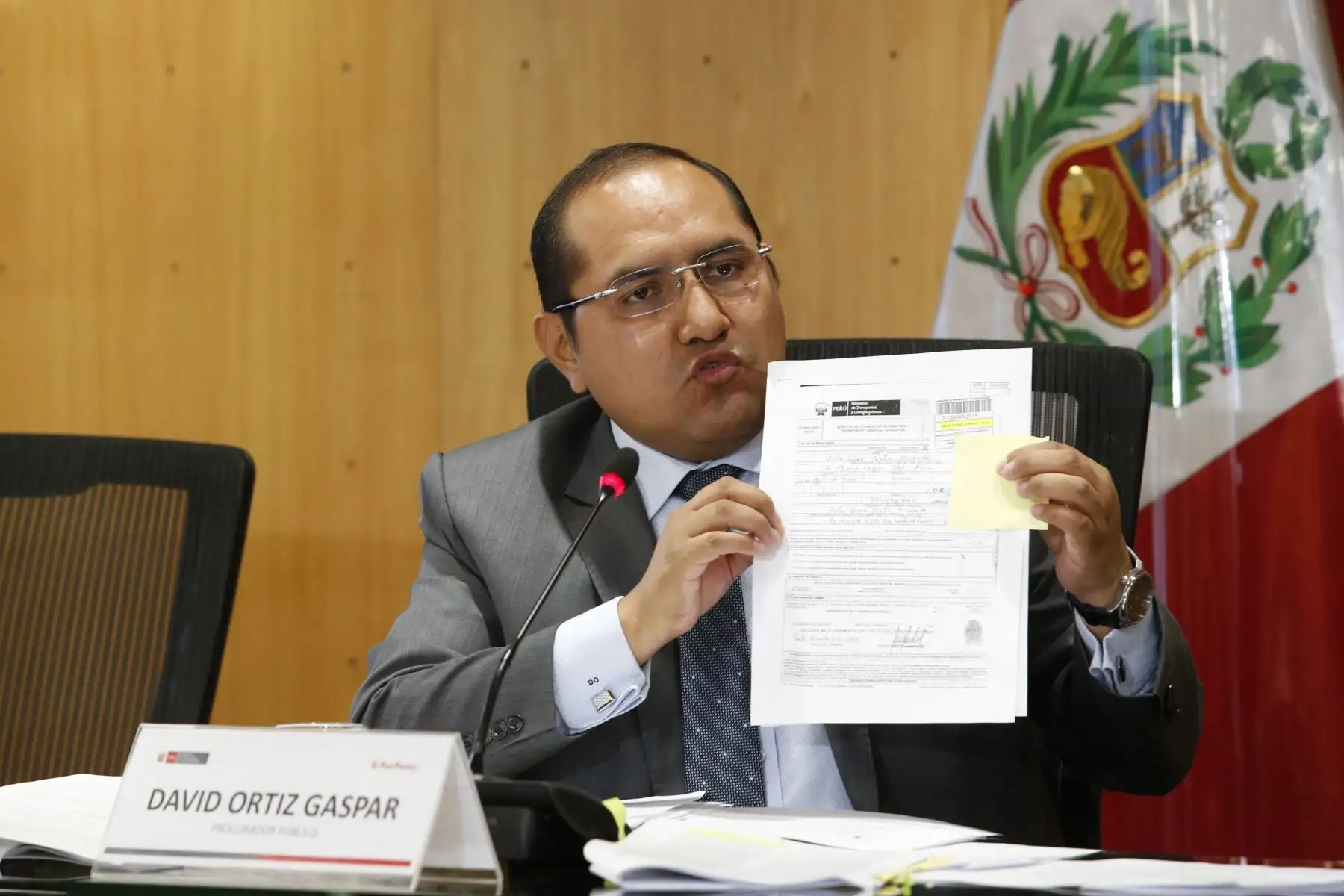 Jefe de Gabinete de Asesores , Eduardo Gonzalez participa en conferencia de prensa  sobre las medidas tomadas por el sector tras el incendio de bus interprovincial ocurrido en Fiori. Foto: ANDINA/Nathalie Sayago