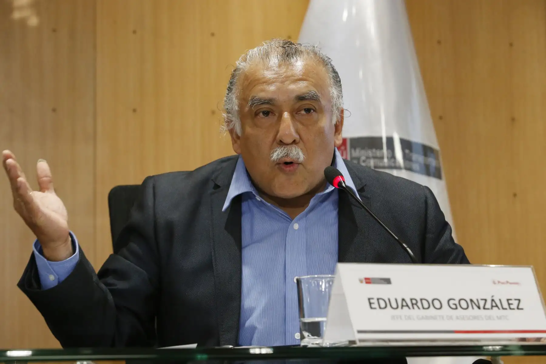 Procurador Público, Davis Ortiz participa en conferencia de prensa del MT C  para tratar sobre las medidas tomadas en el sector tras el incendio de bus en Fiori. Foto: ANDINA/Nathalie Sayago