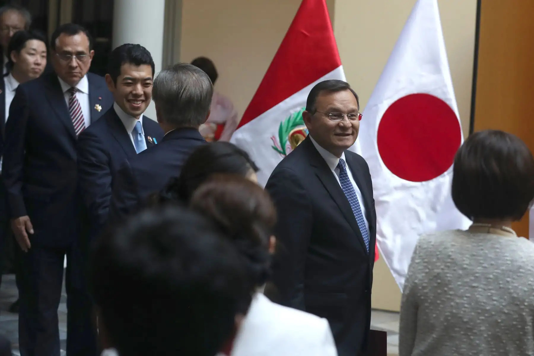 Canciller Néstor Popolizio acompañado del Viceministro de Asuntos Exteriores del Japón, Kiyoto Tsuji, participan de la ceremonia del Día de la Amistad Perú - Japón al cumplirse los 120 años de migración japonesa.  Foto: ANDINA/Melina Mejía