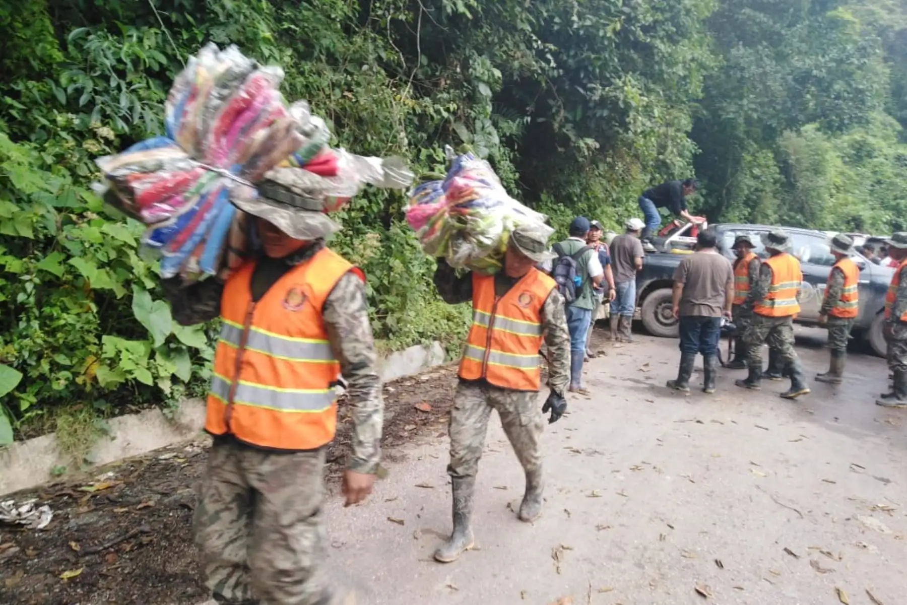 Acciones militares de apoyo humanitario de la brigada Pedro Ruiz Gallo de La Merced, frente a desastres naturales producidos en su zona de responsabilidad. Foto: ANDINA/Difusión