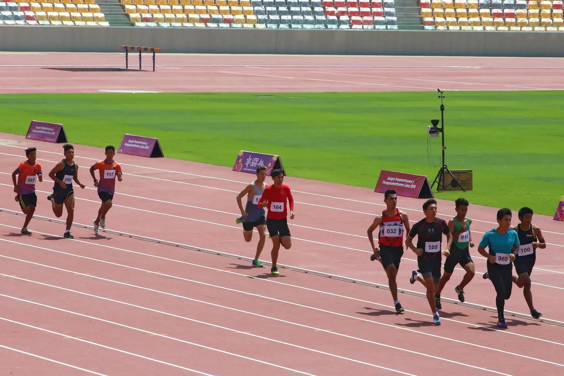 Entrega a la Federación Peruana de Atletismo y a la Asociación Nacional Paralímpica del Perú las pistas atléticas de la VIDENA para el entrenamiento de los deportistas para los Panamericanos y Parapanamericanos Lima 2019. Foto: ANDINA/ Vidal Tarqui