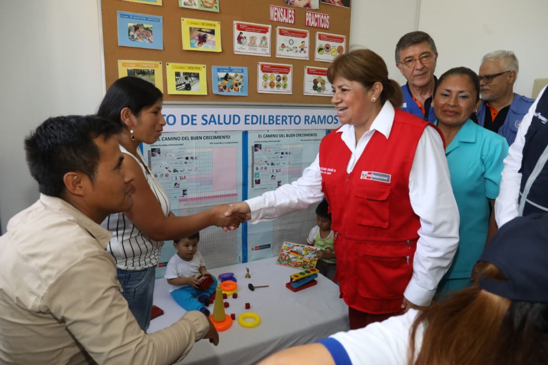 Ministra de Salud, Zulema Tomas, en el remodelado centro de salud "Edilberto Ramos" de VES. Foto: ANDINA/Difusión