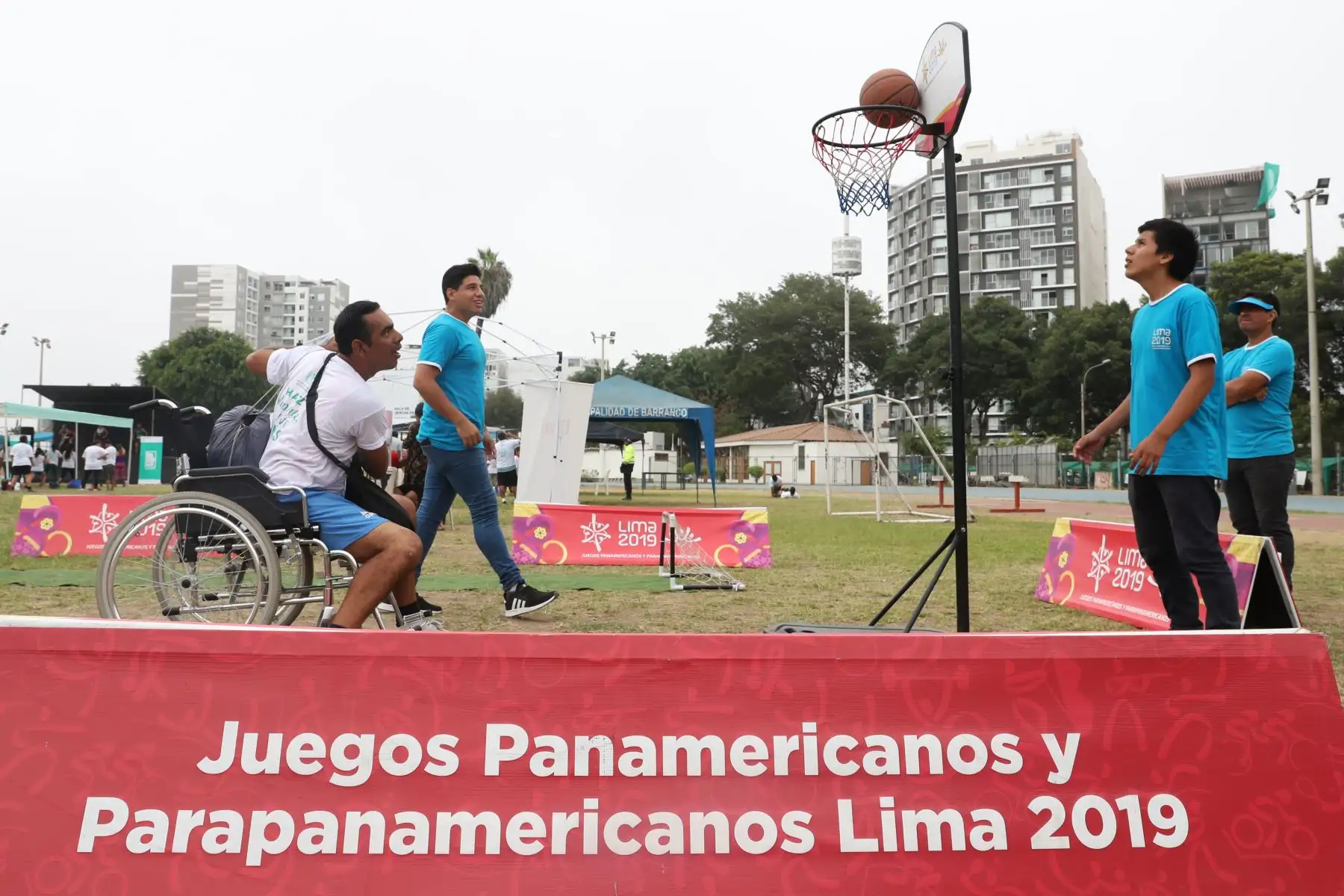 Los Juegos Panamericanos y Parapanamericanos Lima 2019 estuvieron presentes en la celebración del Día Mundial de la Actividad Física organizada por la municipalidad de Barranco.  Foto: ANDINA/Melina Mejía