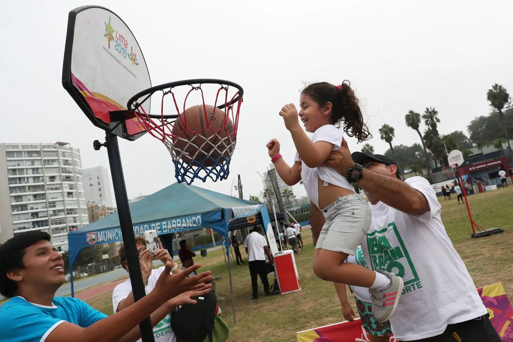 Los Juegos Panamericanos y Parapanamericanos Lima 2019 estuvieron presentes en la celebración del Día Mundial de la Actividad Física organizada por la municipalidad de Barranco.  Foto: ANDINA/Melina Mejía